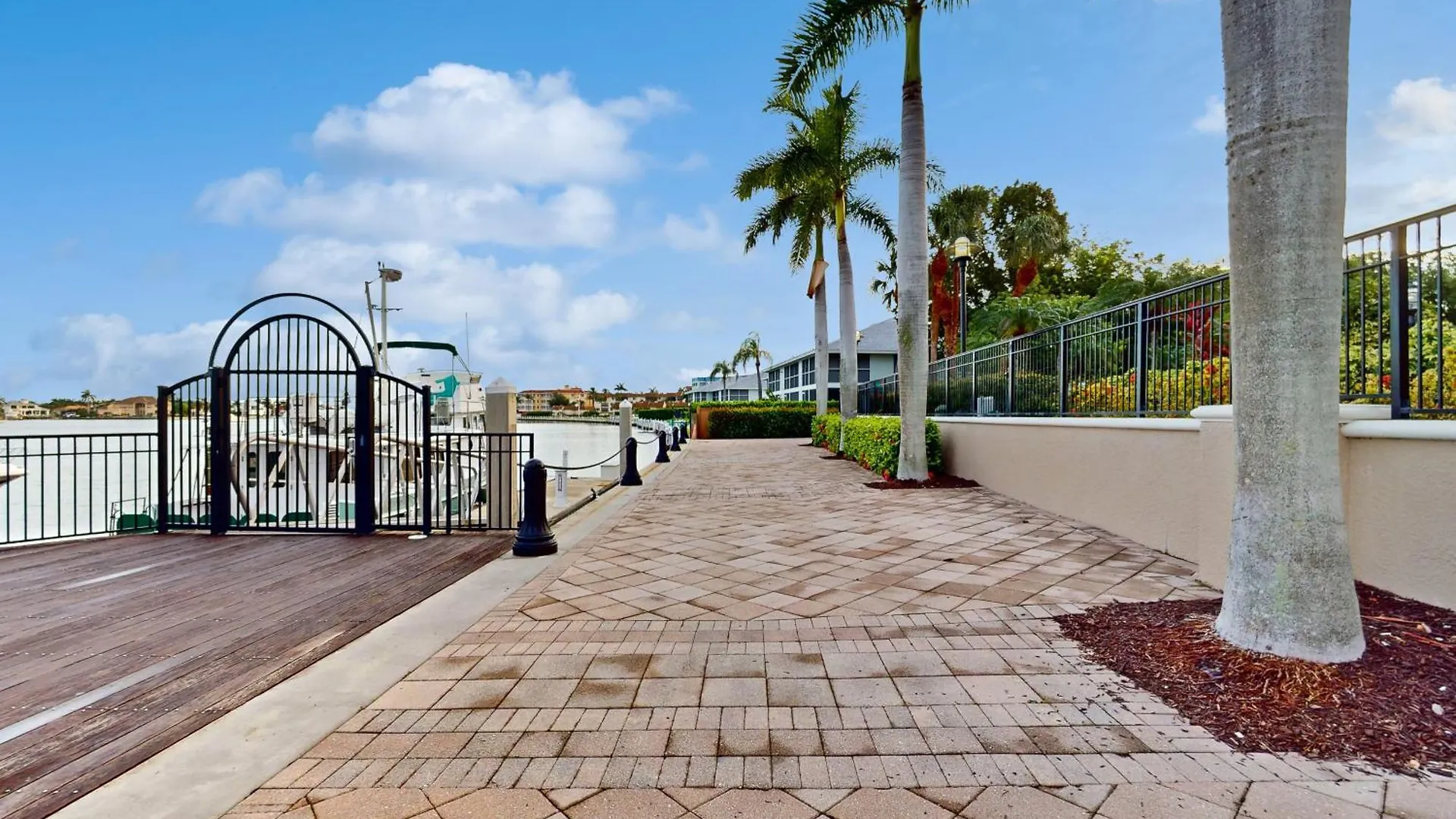 Shore To Please Apartment Marco Island