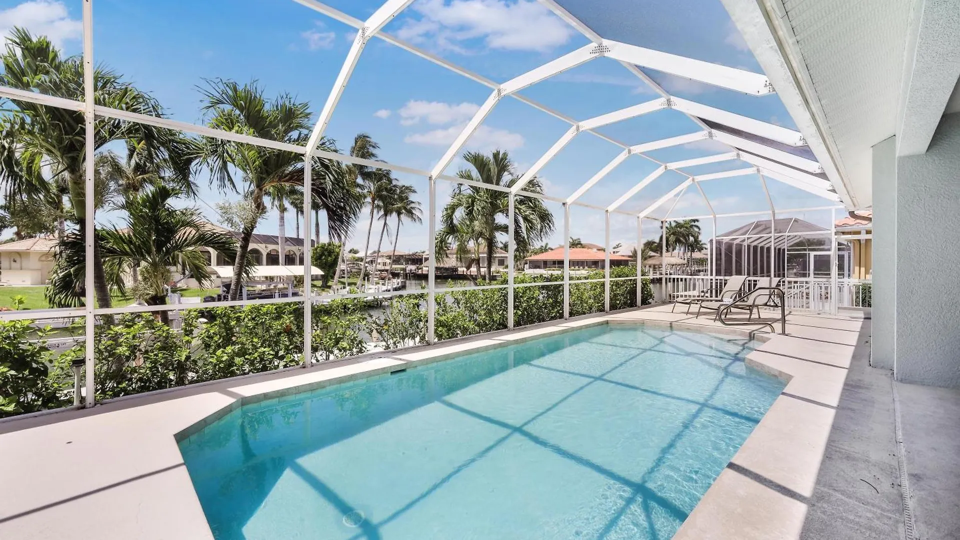 855 Banyan Court * Marco Island