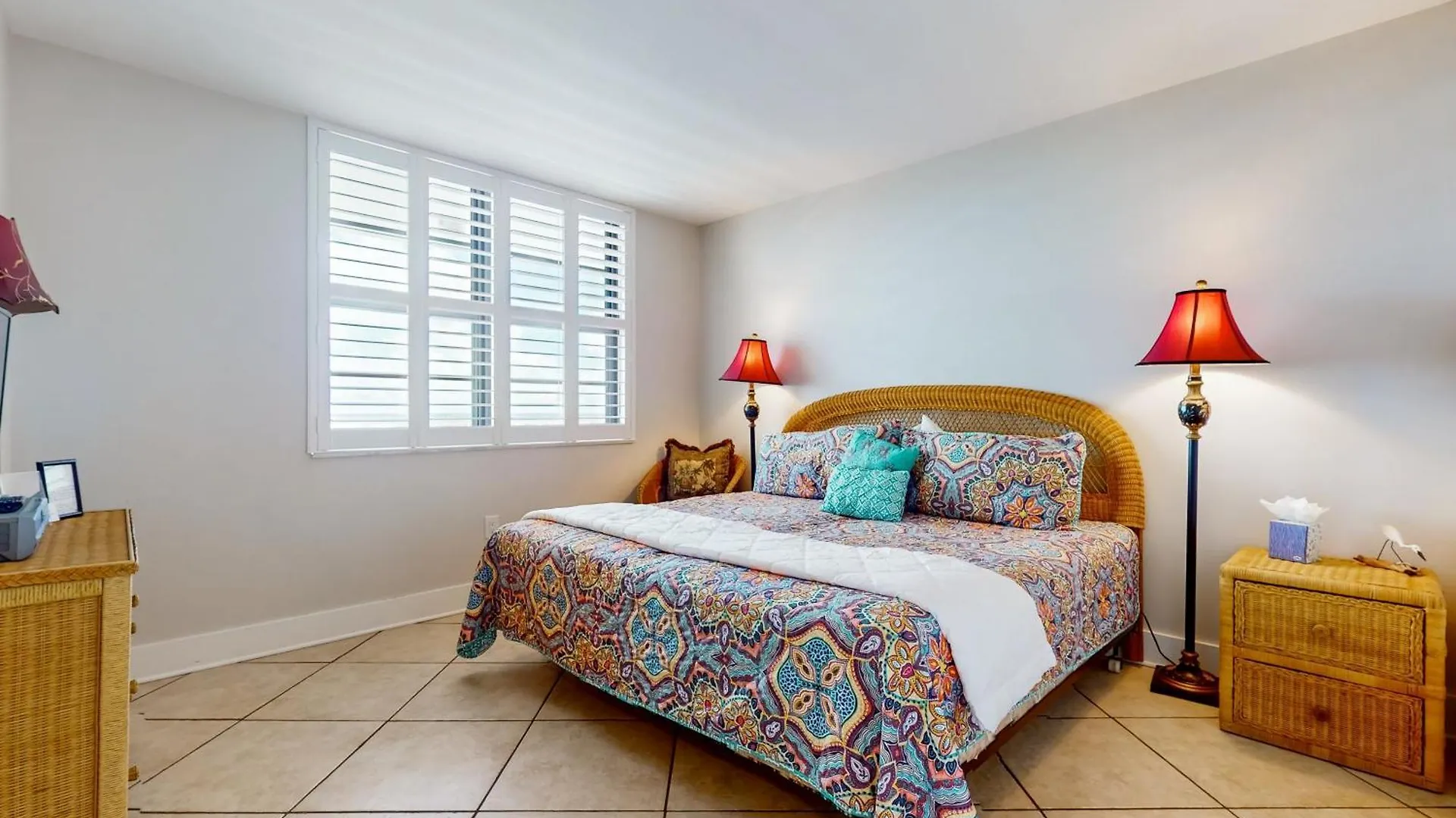 South Seas Shellabration Apartment Marco Island