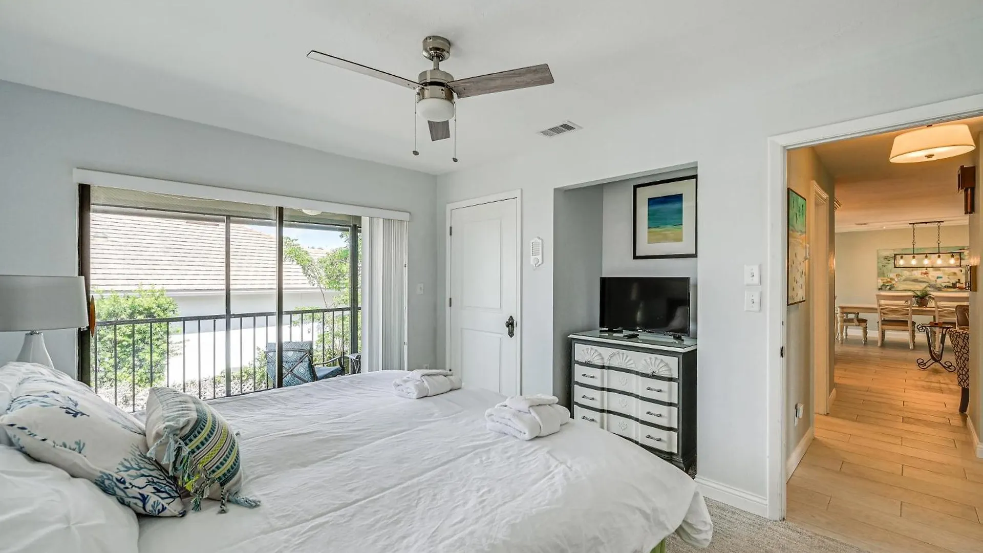 Holiday home Family Pool, Lanai, Backyard! Marco Island