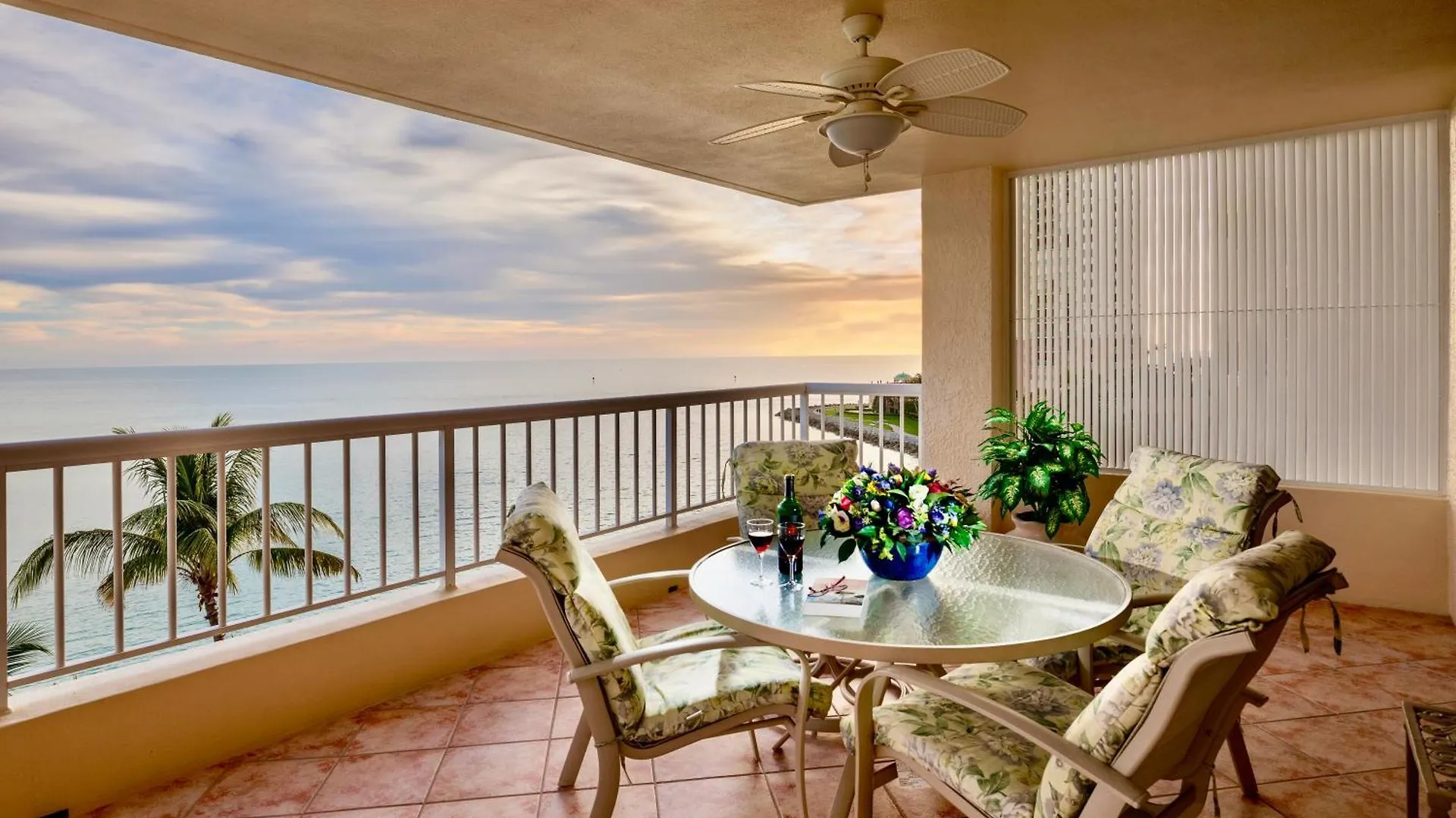 Merida Cape Marco Luxury Seaview Apartment *