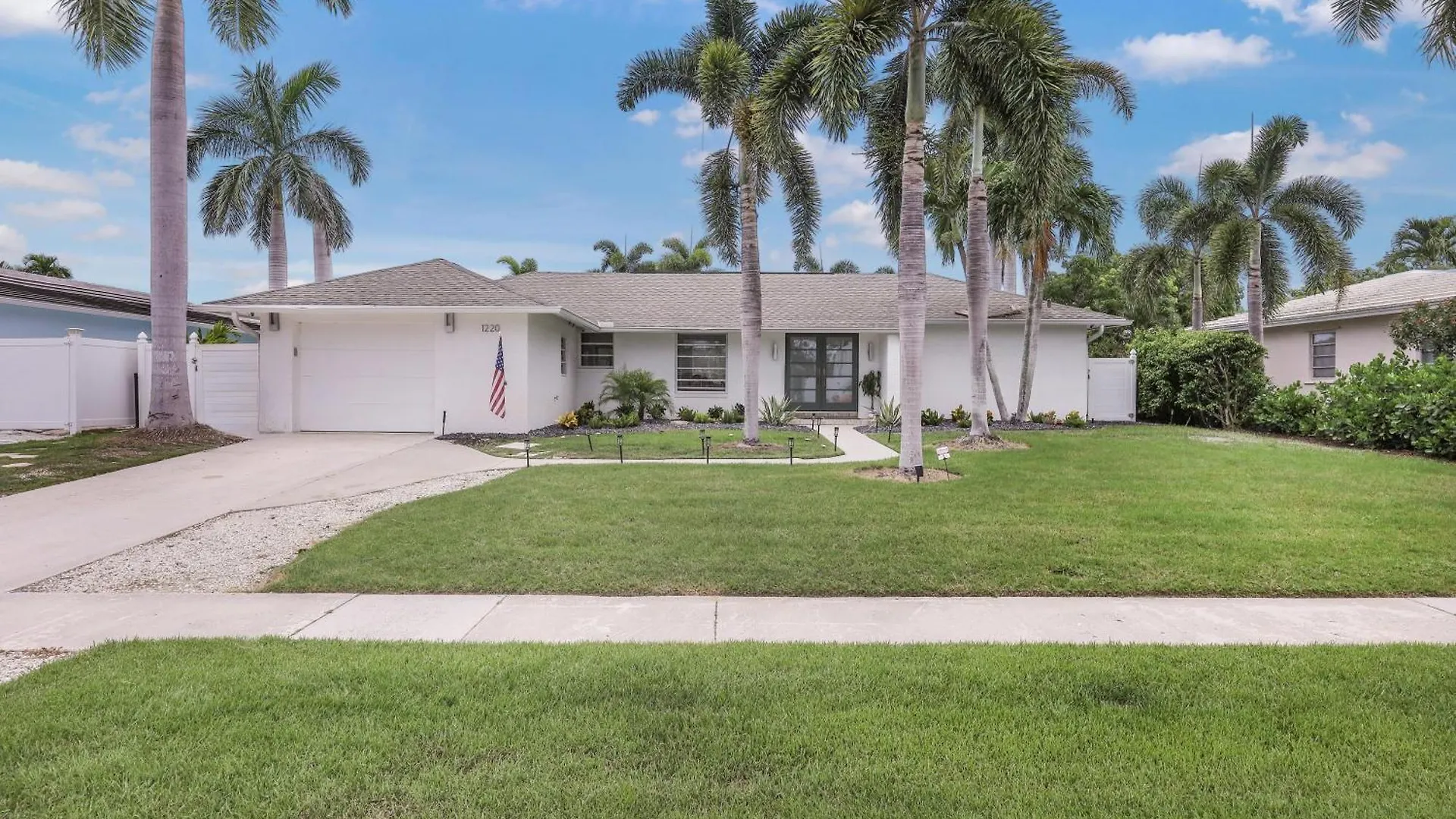 Holiday home 1220 Samoa Avenue *