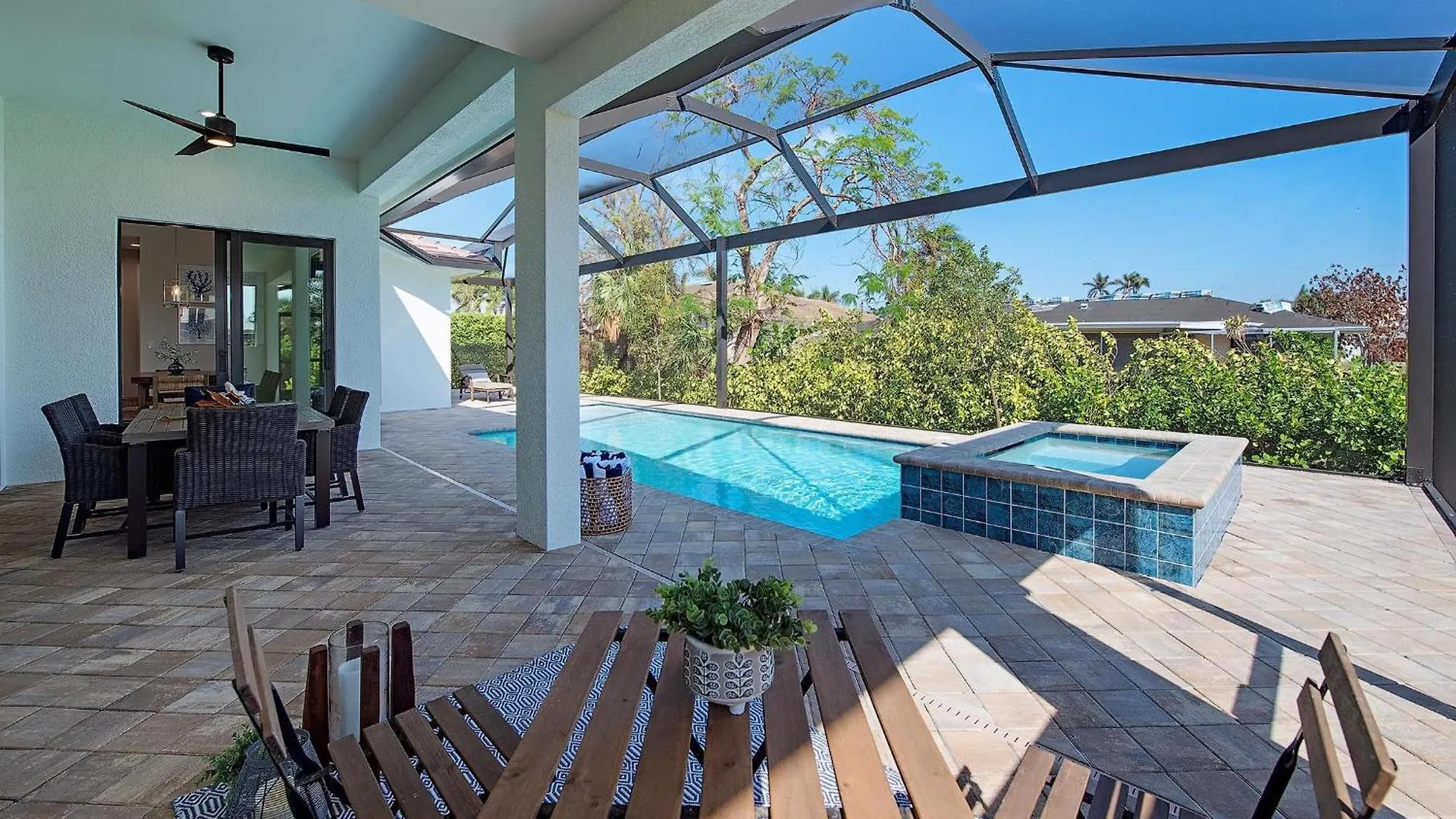 West Flamingo * Marco Island