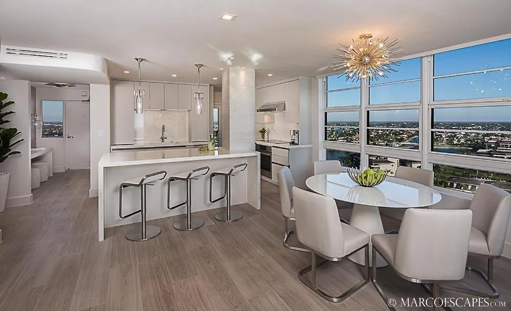 The Penthouse At The South Seas *