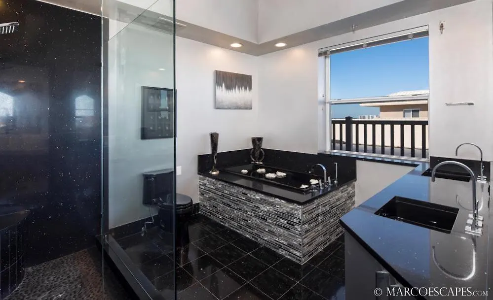 The Penthouse At Somerset *
