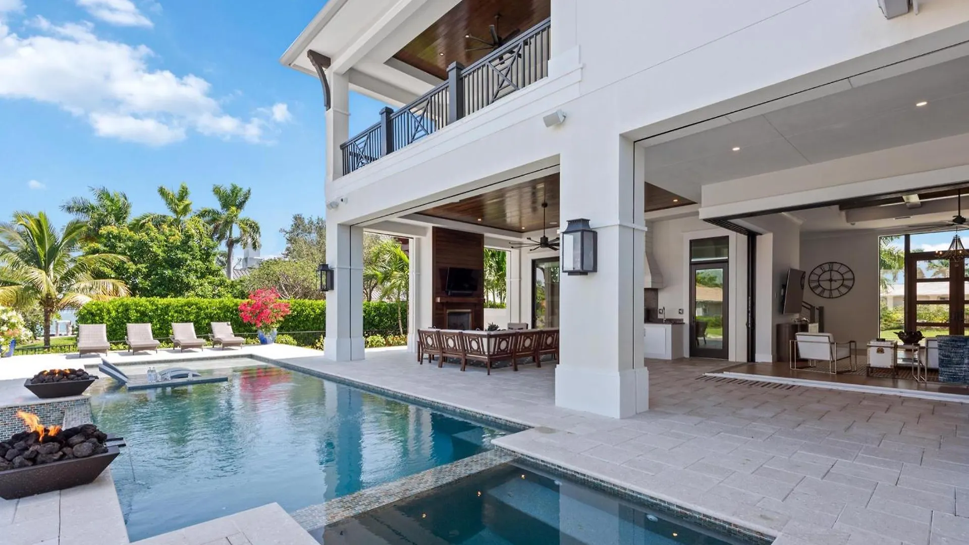 Quintara Luxe Holiday home *