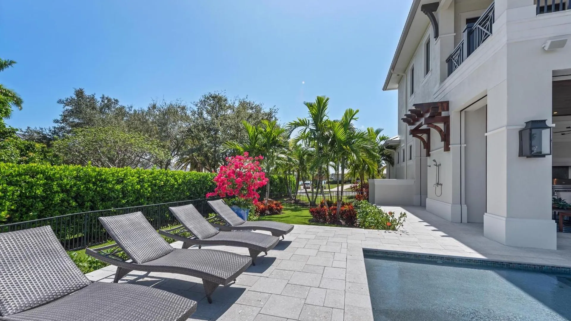 Quintara Luxe *