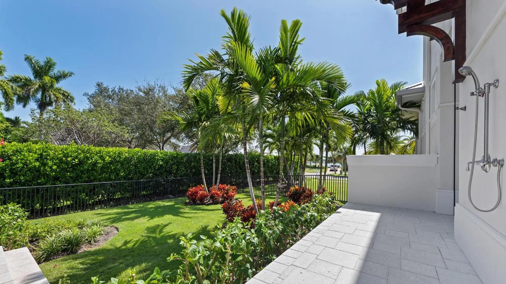 Quintara Luxe *