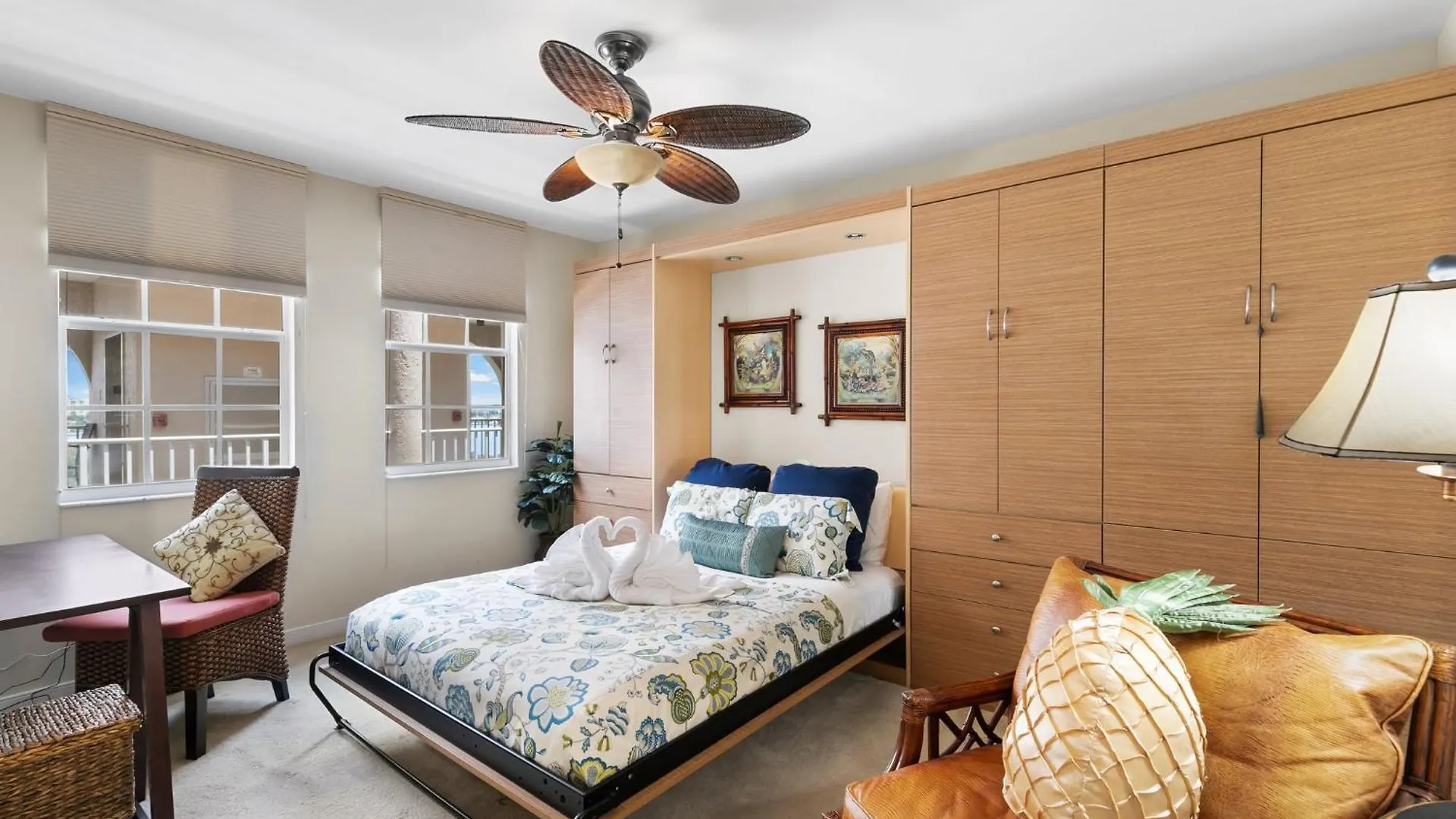 Exclusive Vip Beachfront Monthly Tranquil Oasis Holiday home