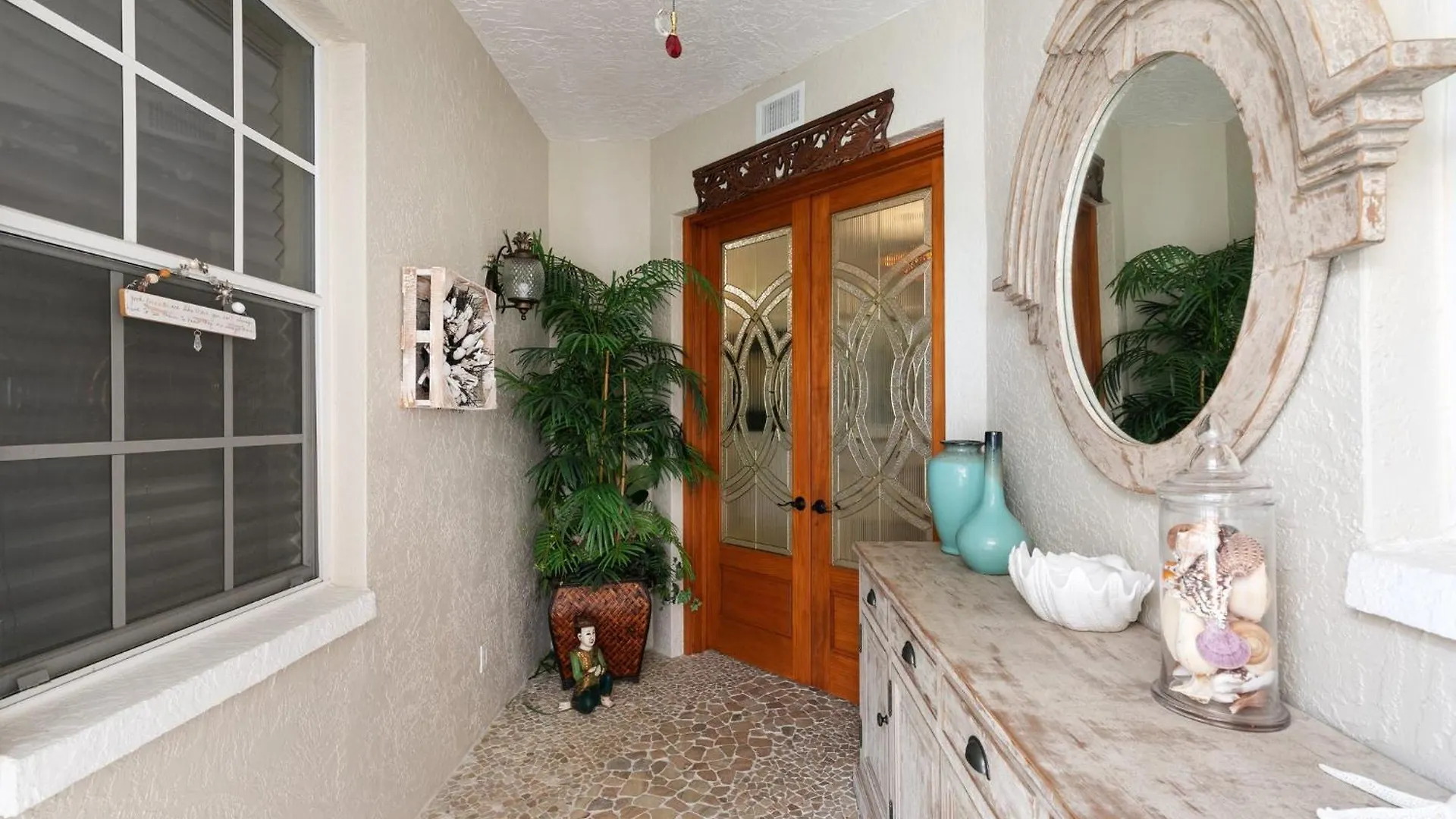 Holiday home Exclusive Vip Beachfront Monthly Tranquil Oasis Marco Island