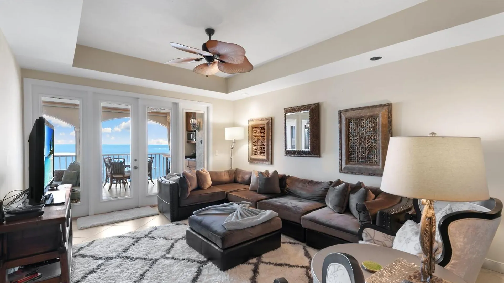 Exclusive Vip Beachfront Monthly Tranquil Oasis Marco Island