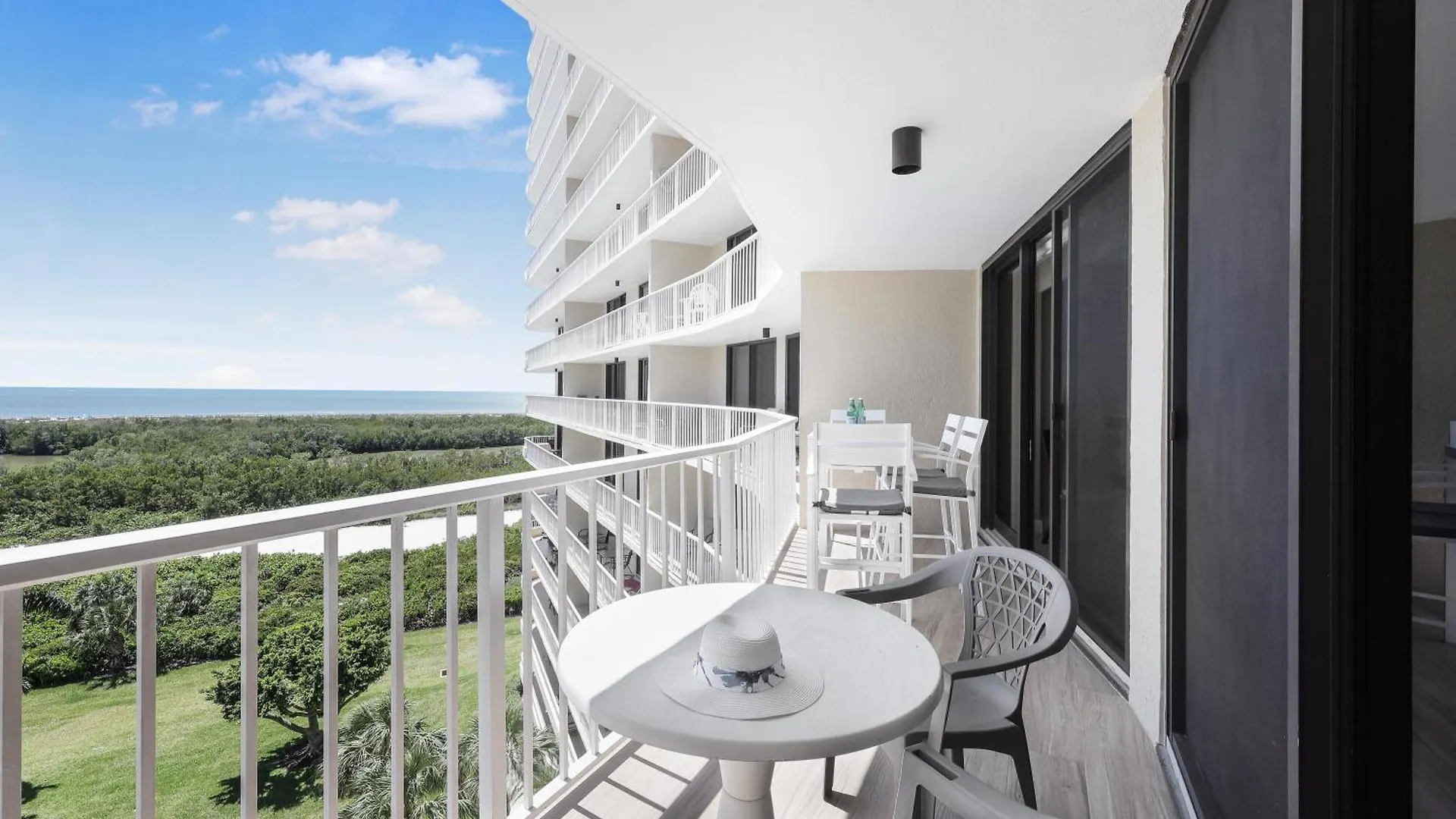 South Seas Tower 4-704 Holiday home