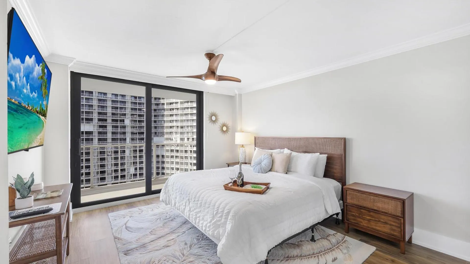 South Seas Tower 1-1212 Holiday home