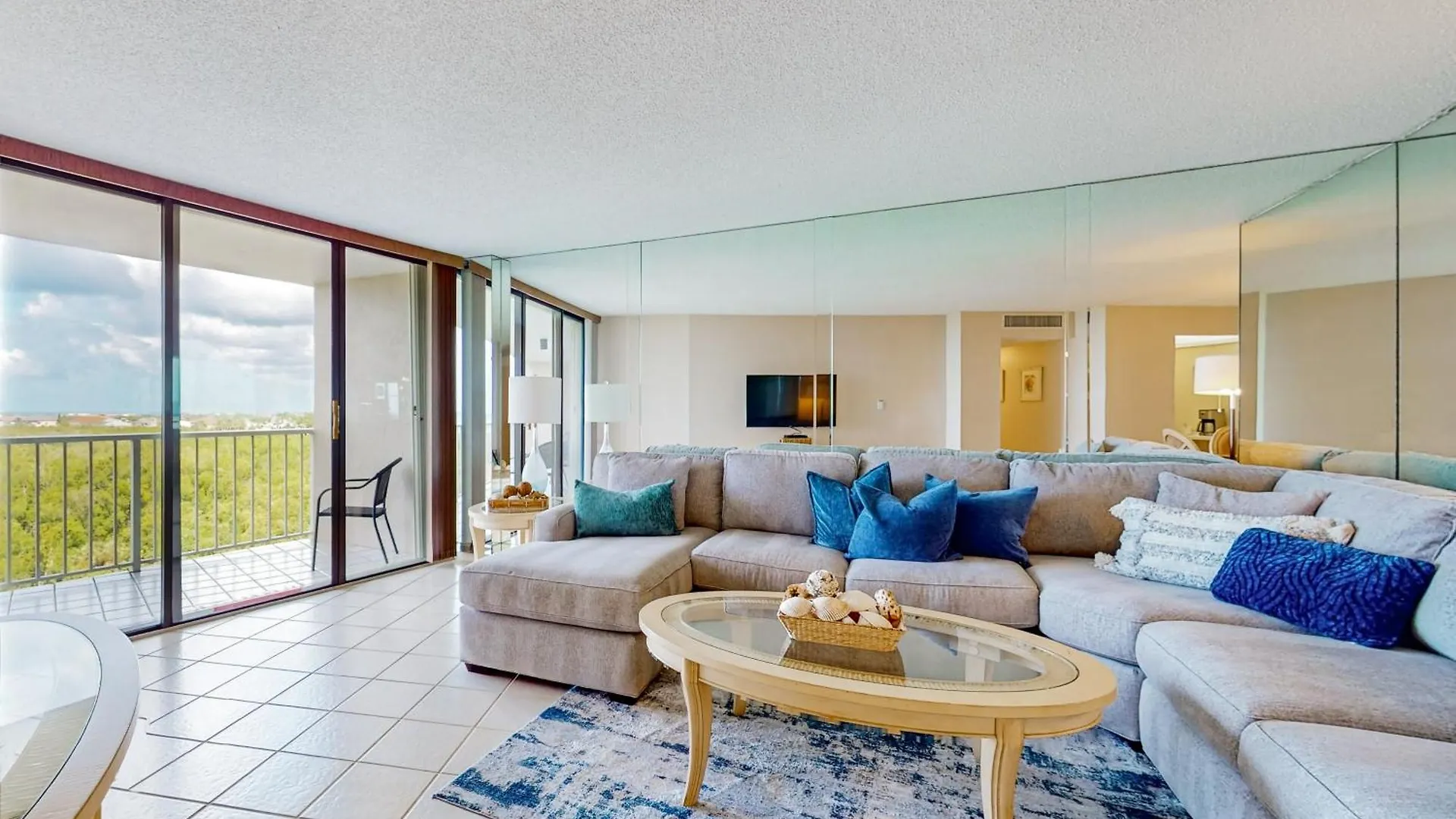Apartment South Seas Enchantment