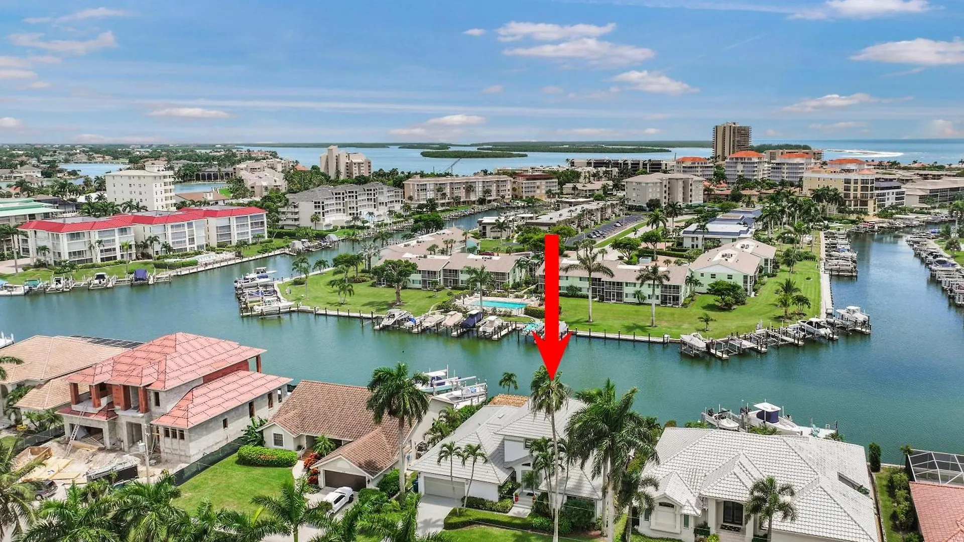 850 Banyan Court *