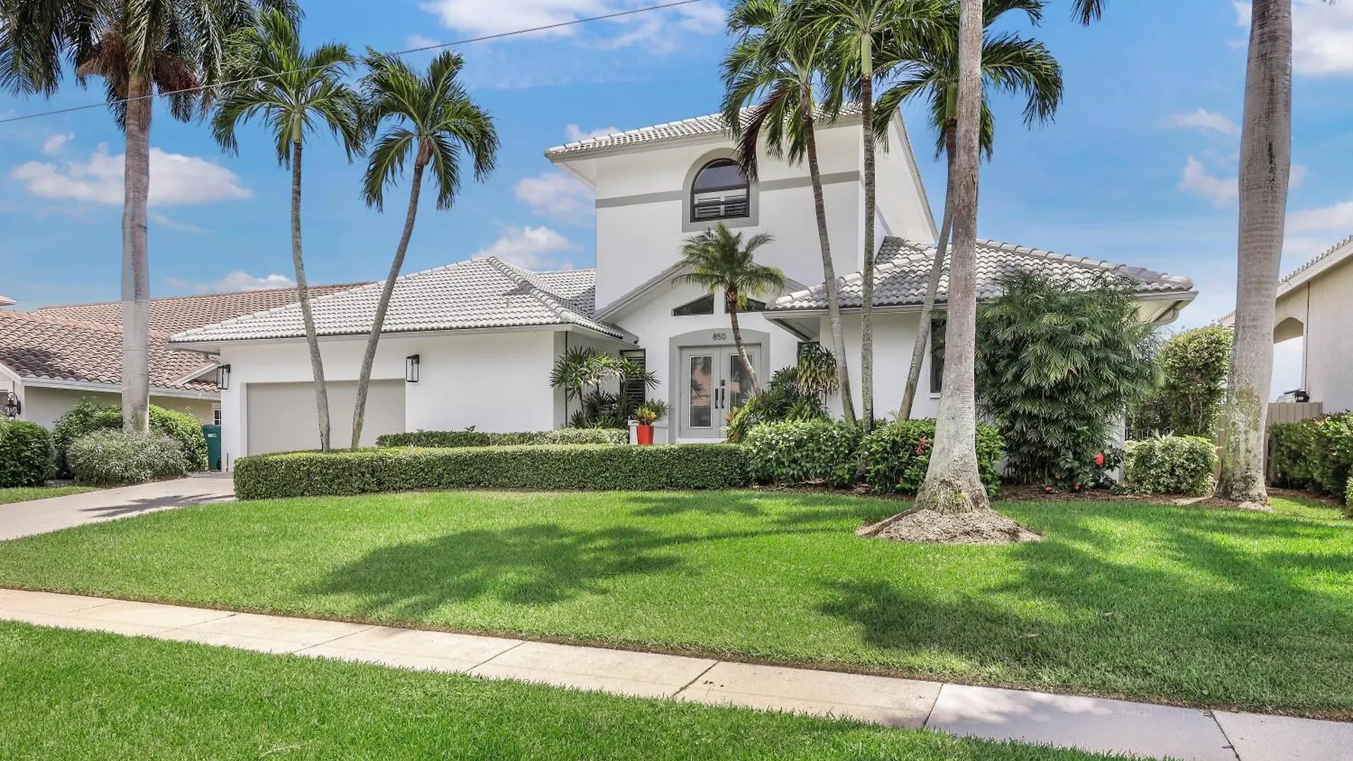 850 Banyan Court * Marco Island