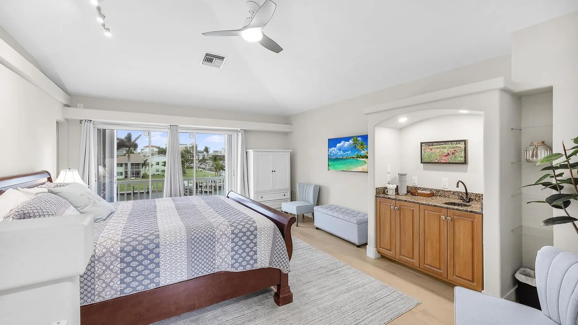 Holiday home 850 Banyan Court *