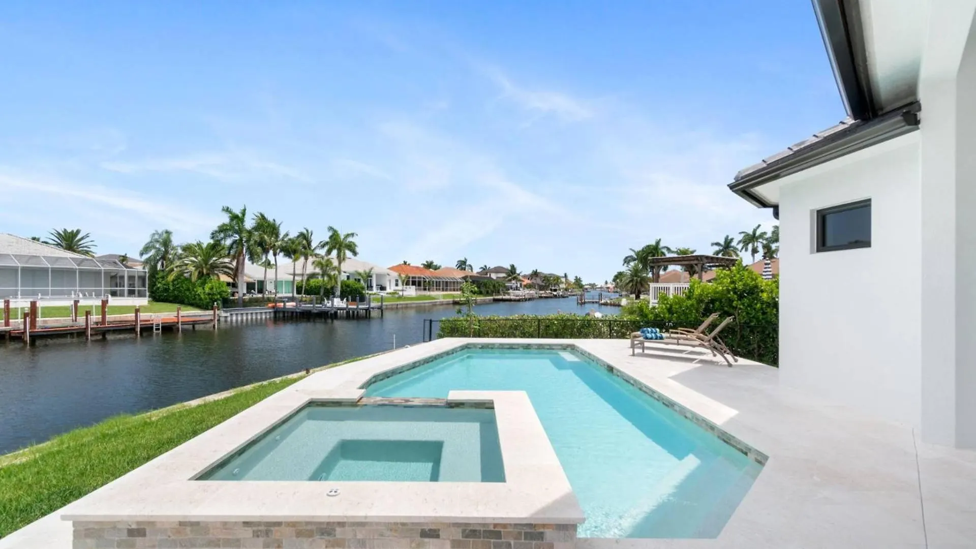 Gulf Breezes Marco Island