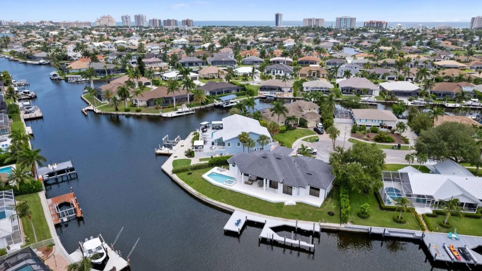 Gulf Breezes Holiday home