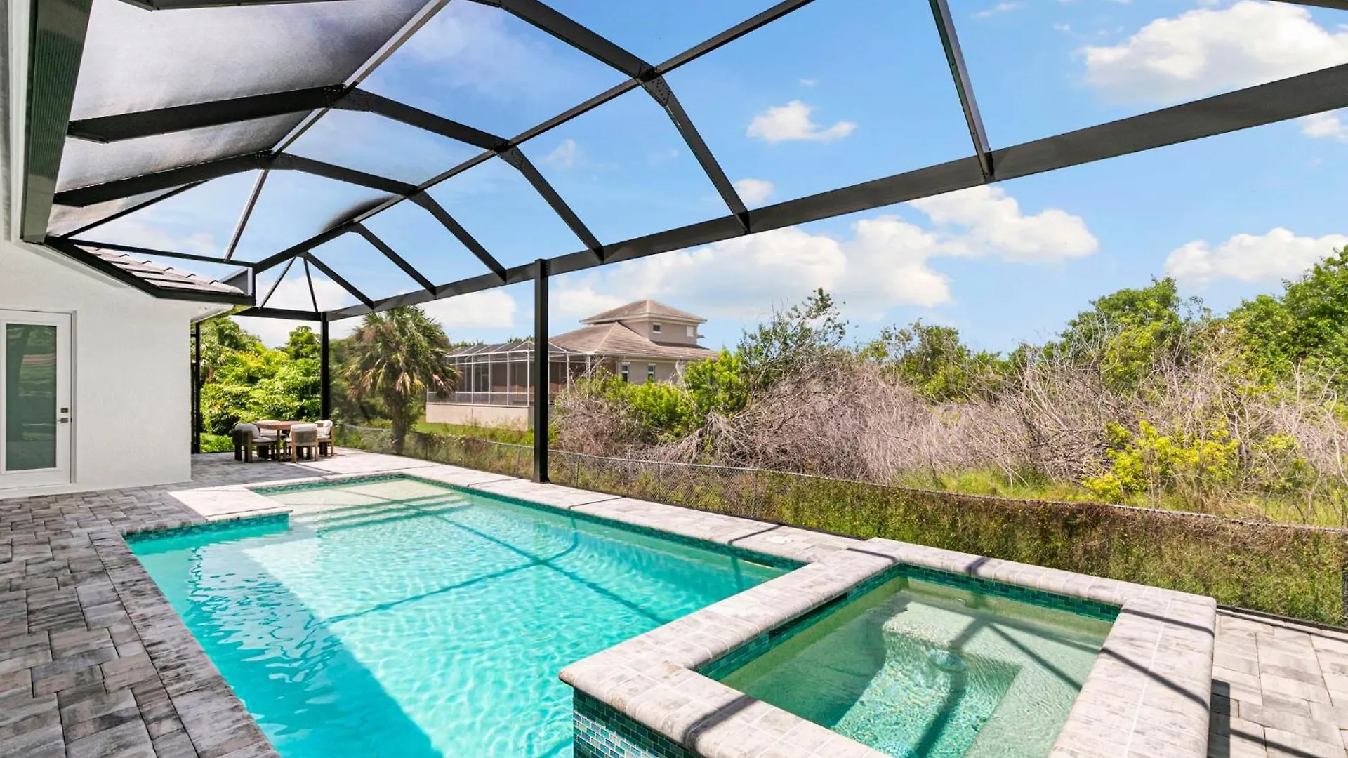 Walking Distance To The Beach! Extravagant 2024 Coastal Oasis Holiday home