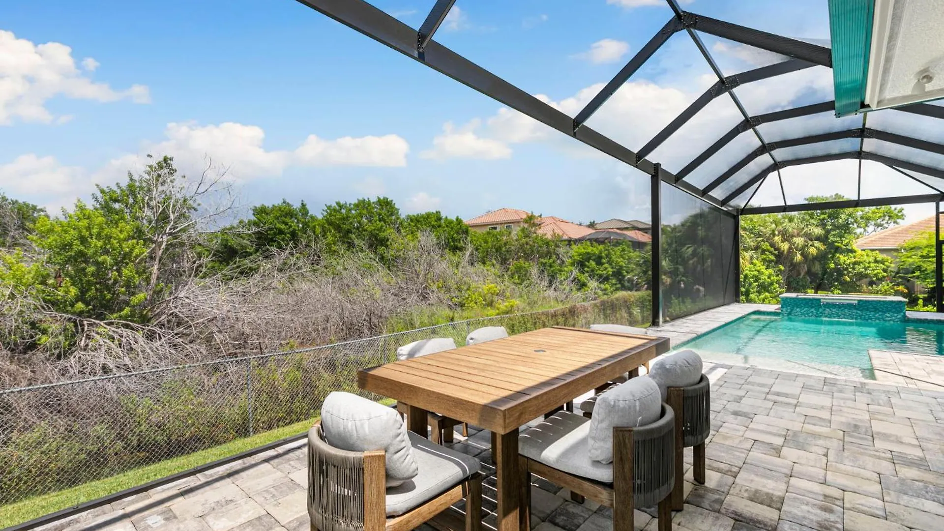 Walking Distance To The Beach! Extravagant 2024 Coastal Oasis
