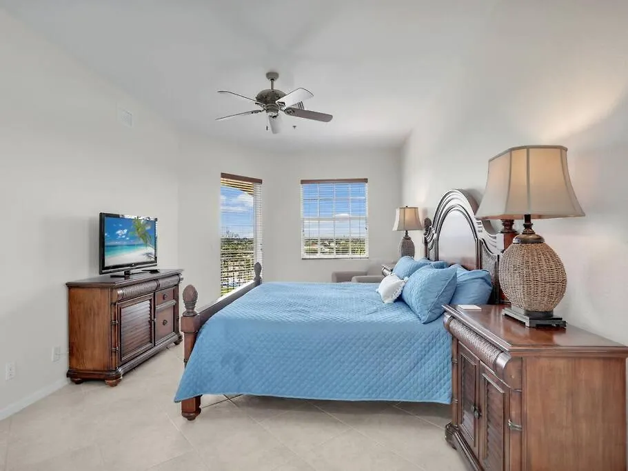 Apartment Elevated 886 Amazing Park View Marco Island
