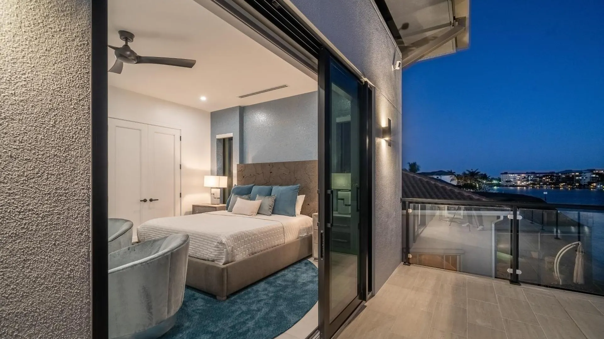 Holiday home Luxe With Heated Infinity Pool On Marco Island! *