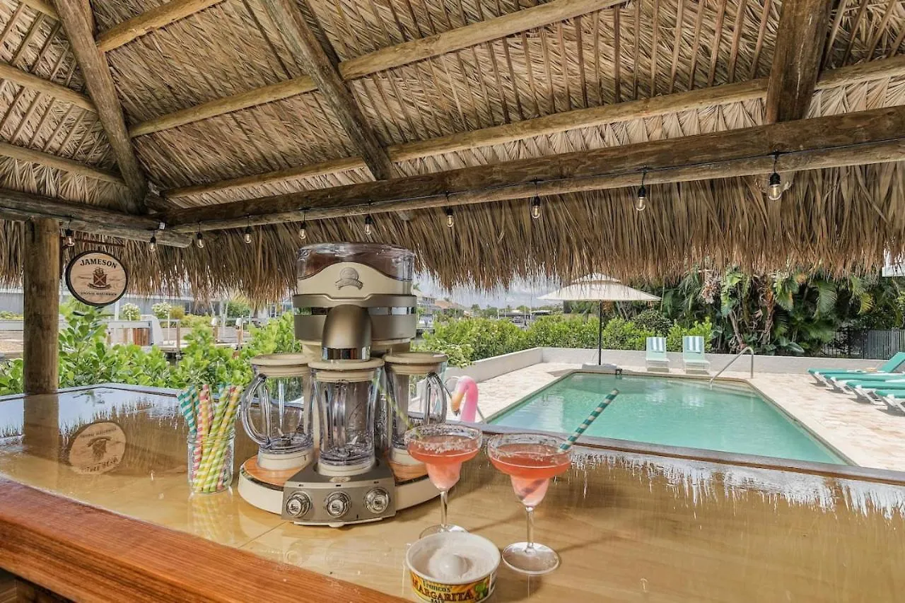 Blue Marlin A Space Where Memories Are Made * Marco Island