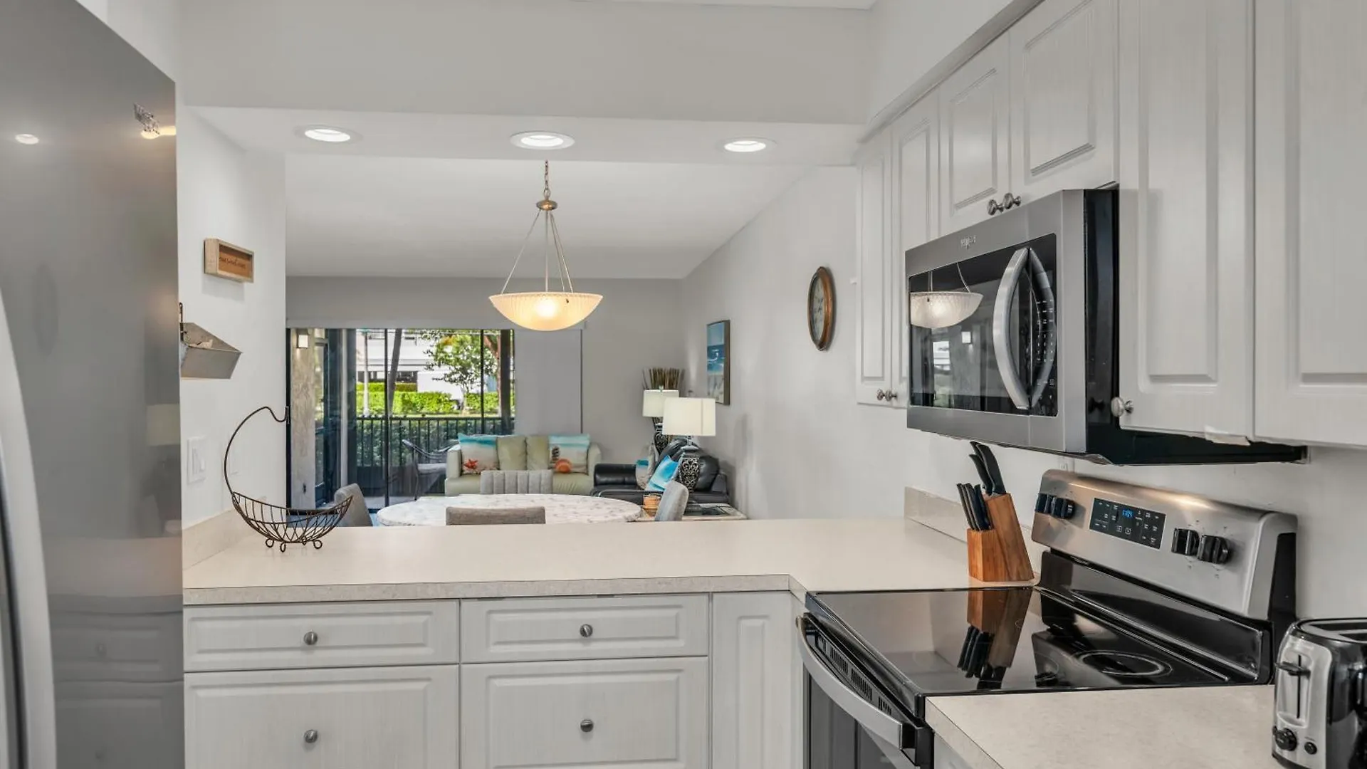 Prime Location Across Street From South Access * Marco Island
