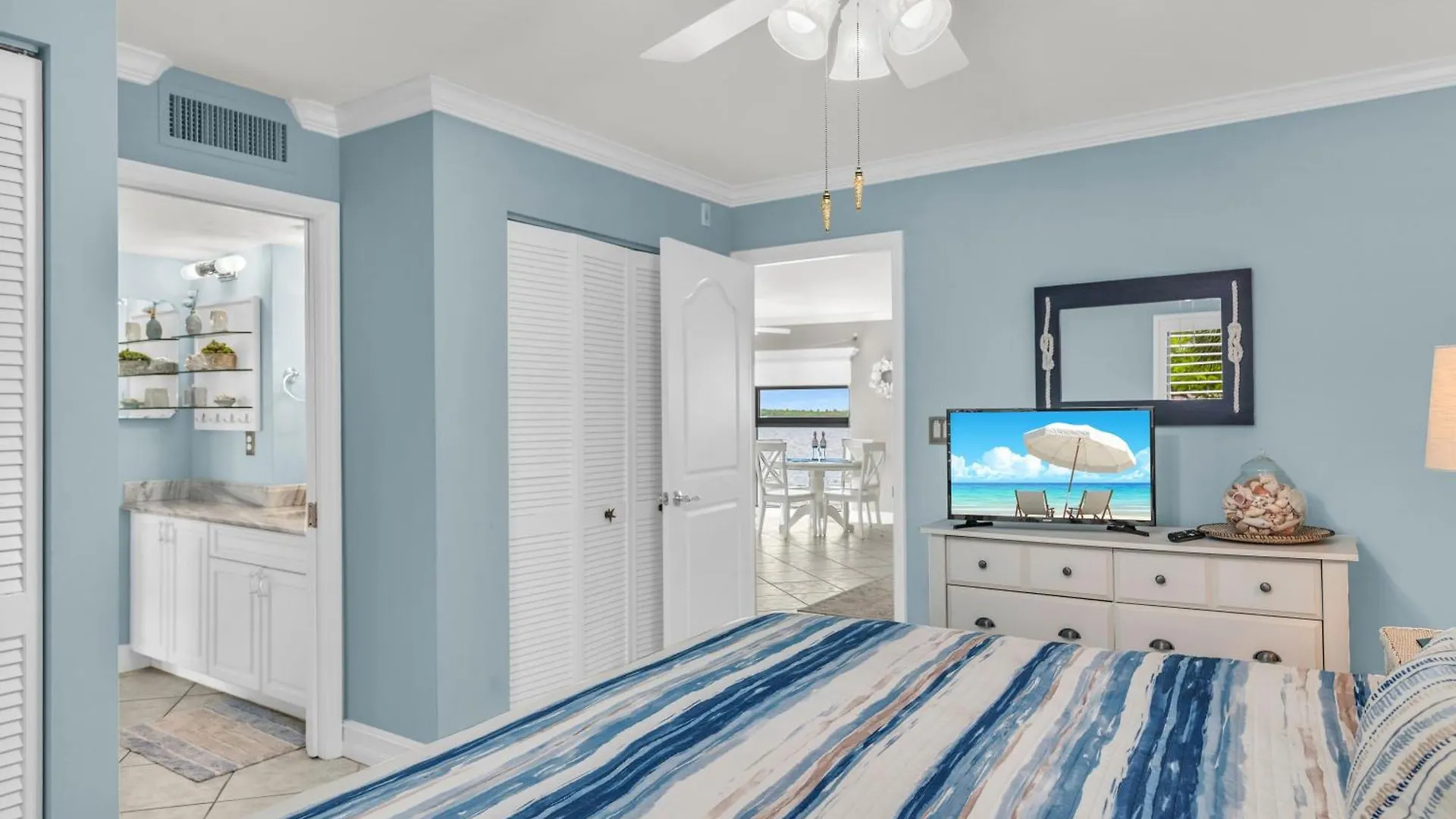 Perfect Waterfront Getaway On Marco River Holiday home Marco Island