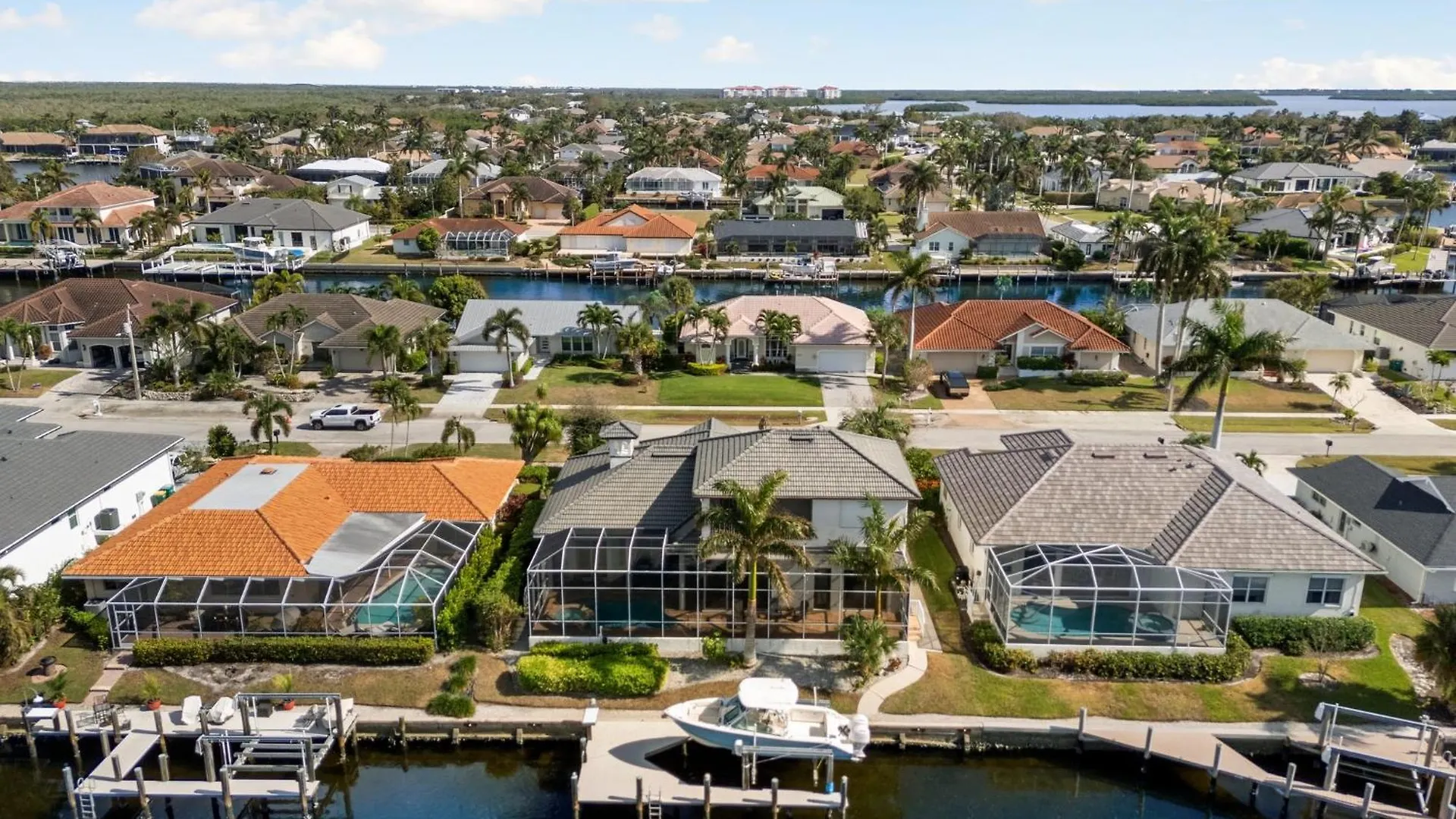 Unique 5 Bed Waterfront Woodbine Ct With Private Pool Marco Island