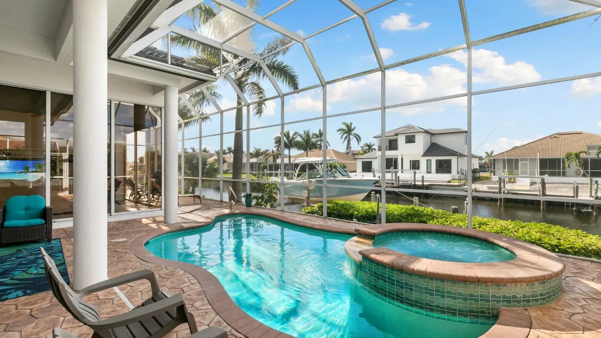 Unique 5 Bed Waterfront Woodbine Ct With Private Pool * Marco Island