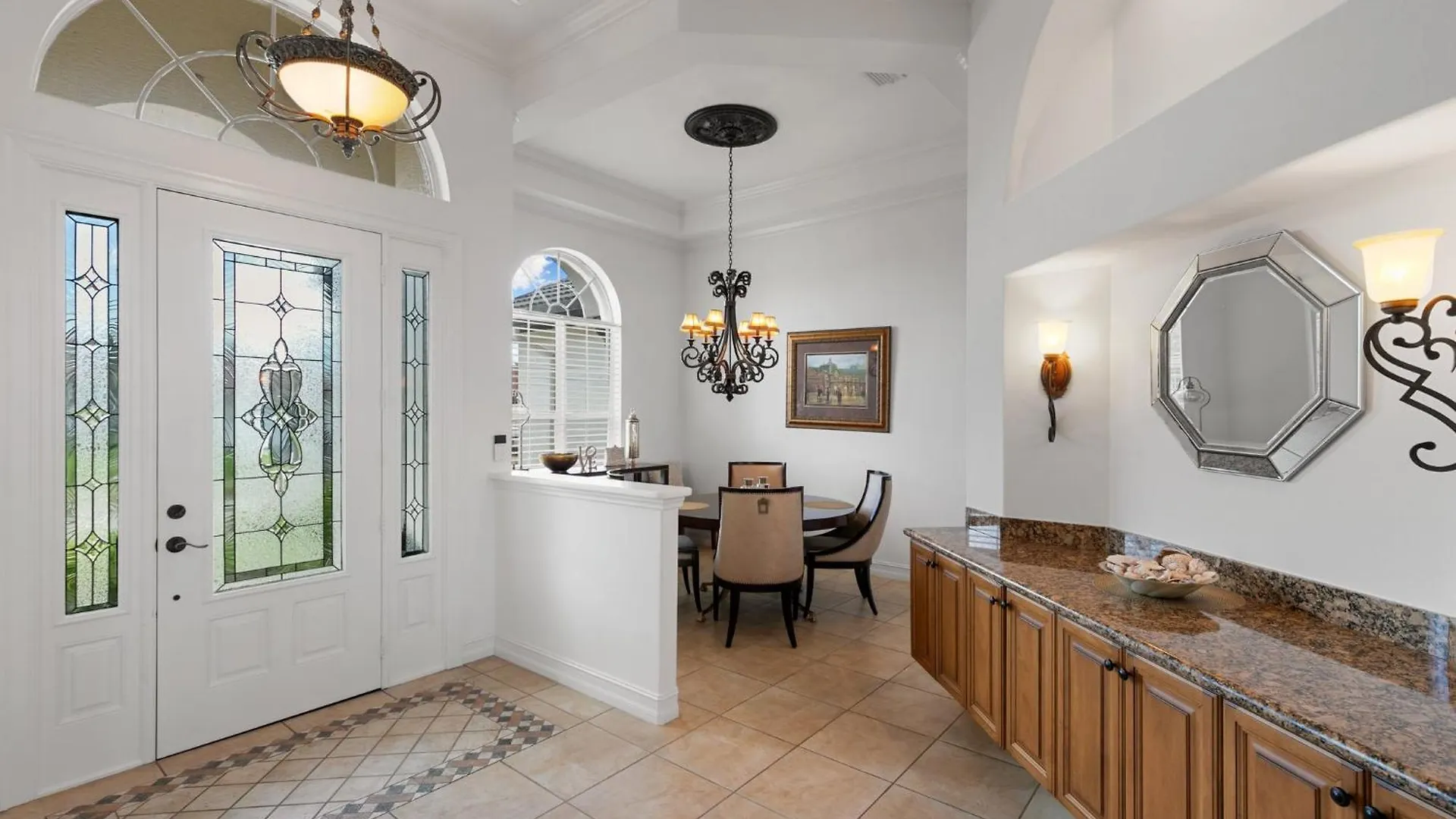Unique 5 Bed Waterfront Woodbine Ct With Private Pool Holiday home Marco Island