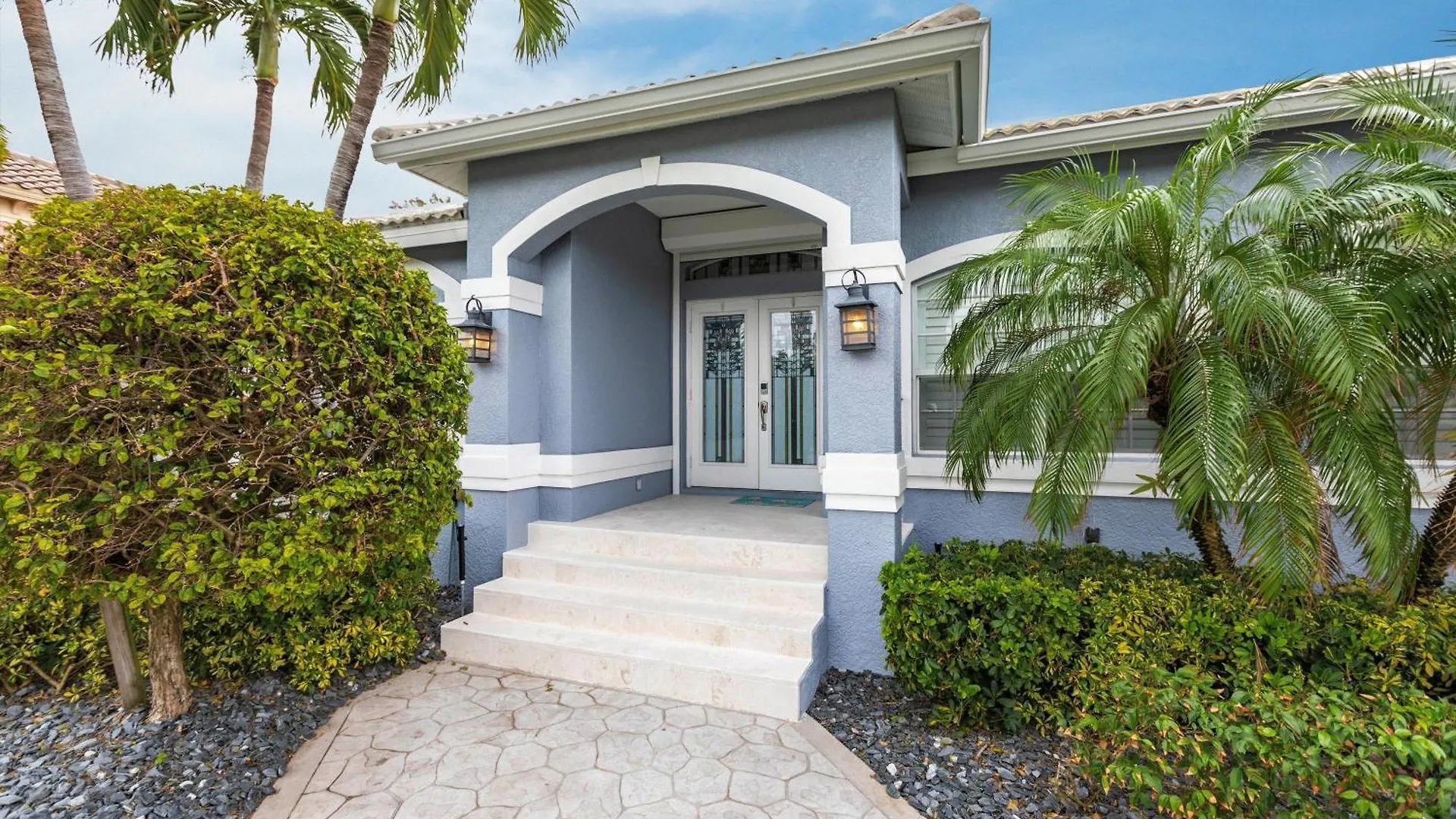 Inviting 4br Marco L Pool L Hot Tub Holiday home
