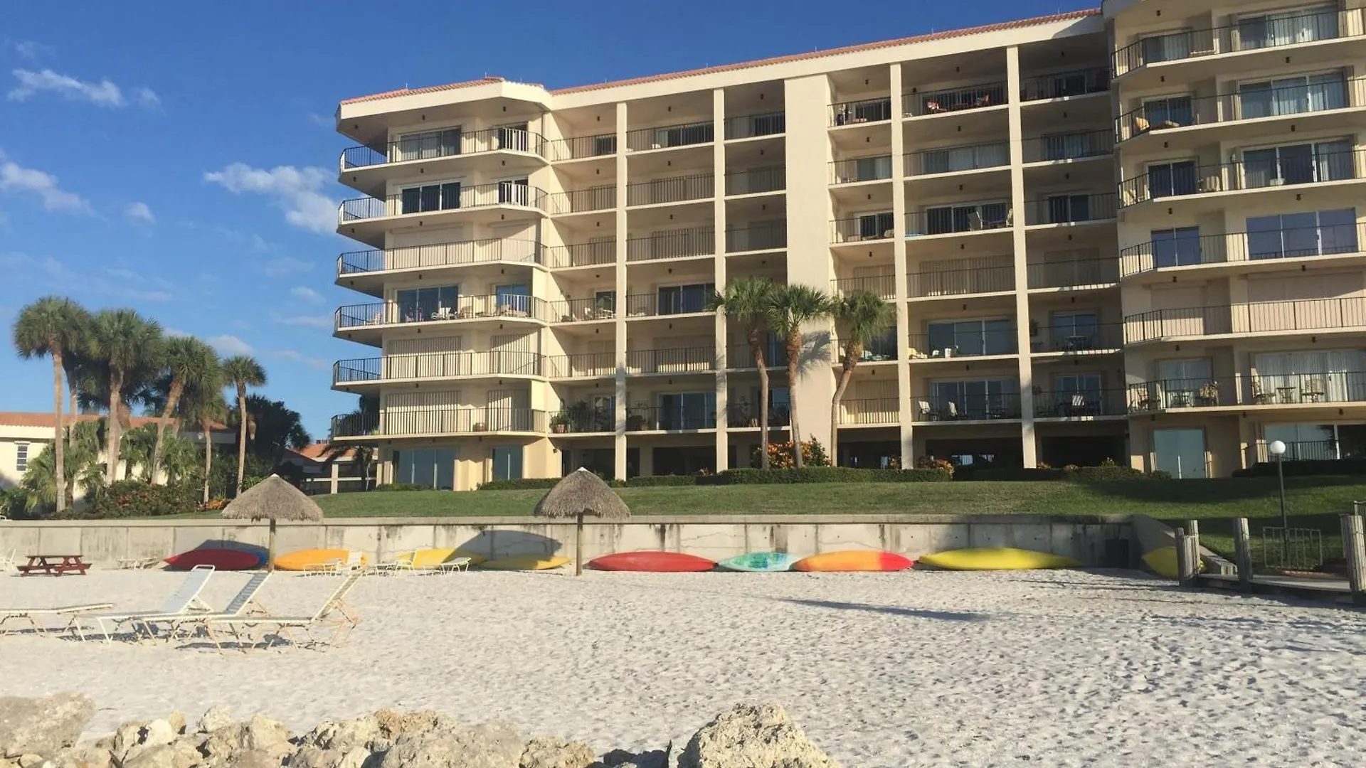 Gulf-view With Resort-style Amenities Apartment *
