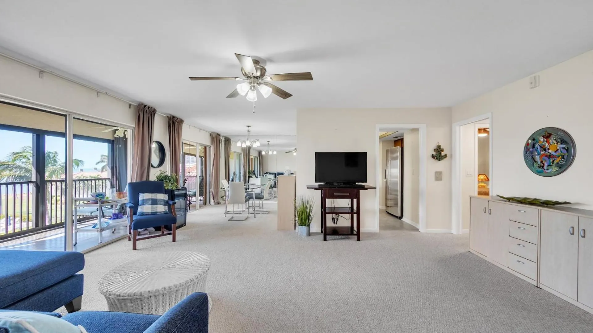Gulf-view With Resort-style Amenities