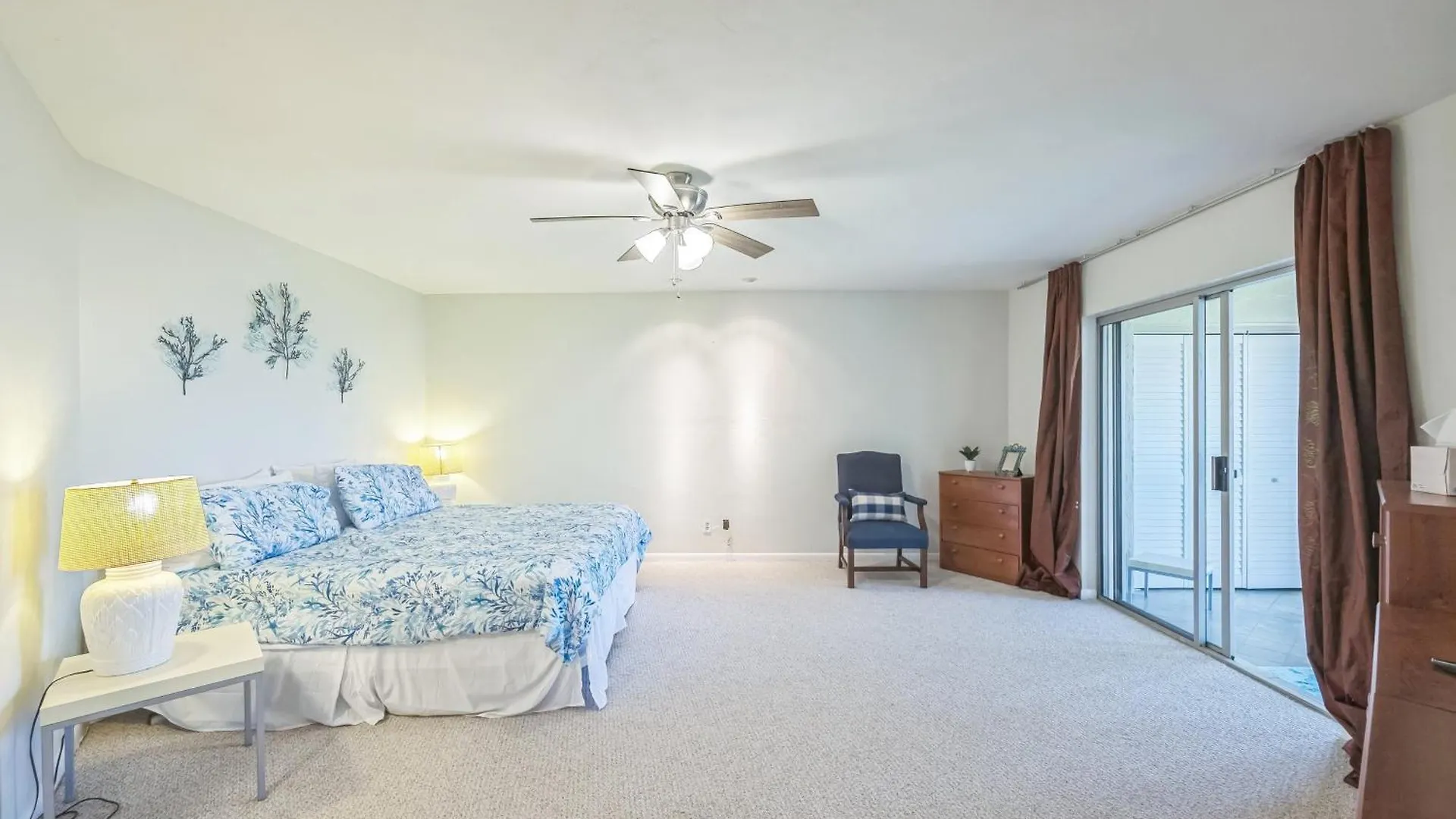 Gulf-view With Resort-style Amenities *