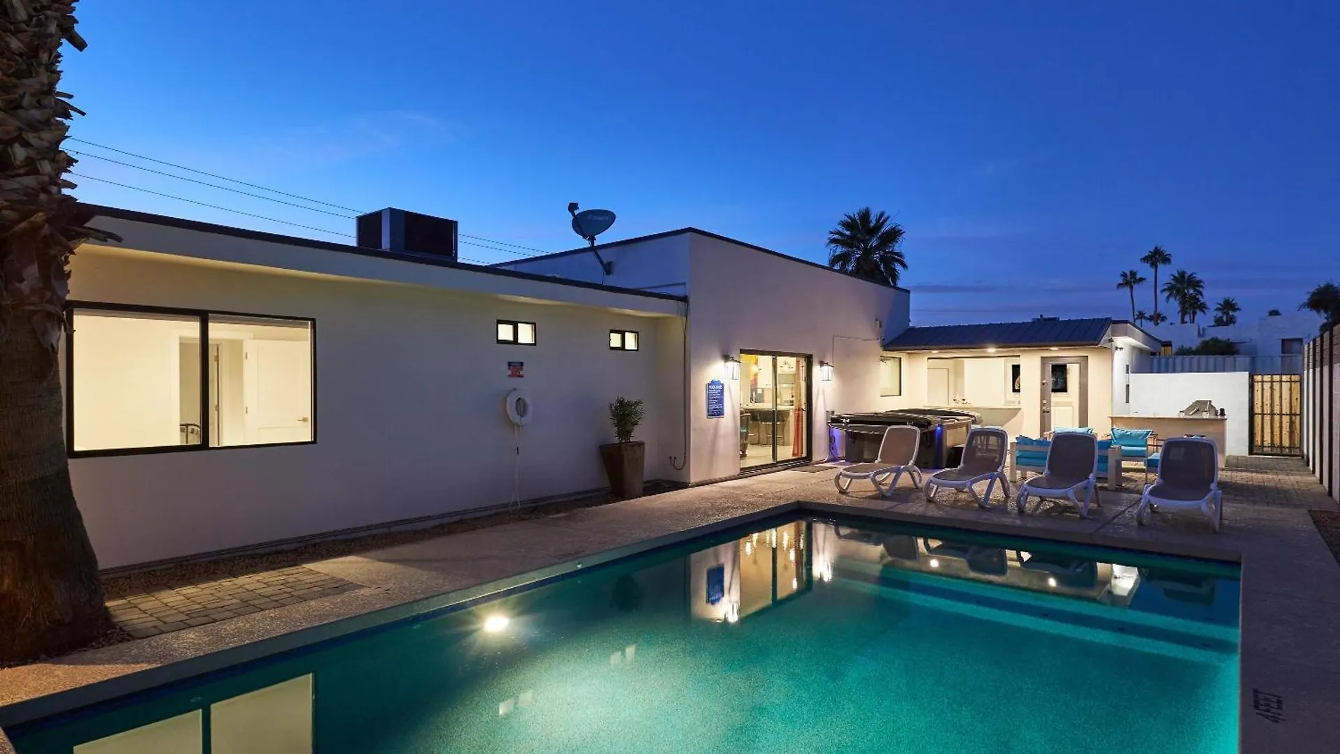 71 South Heathwood Drive Holiday home *