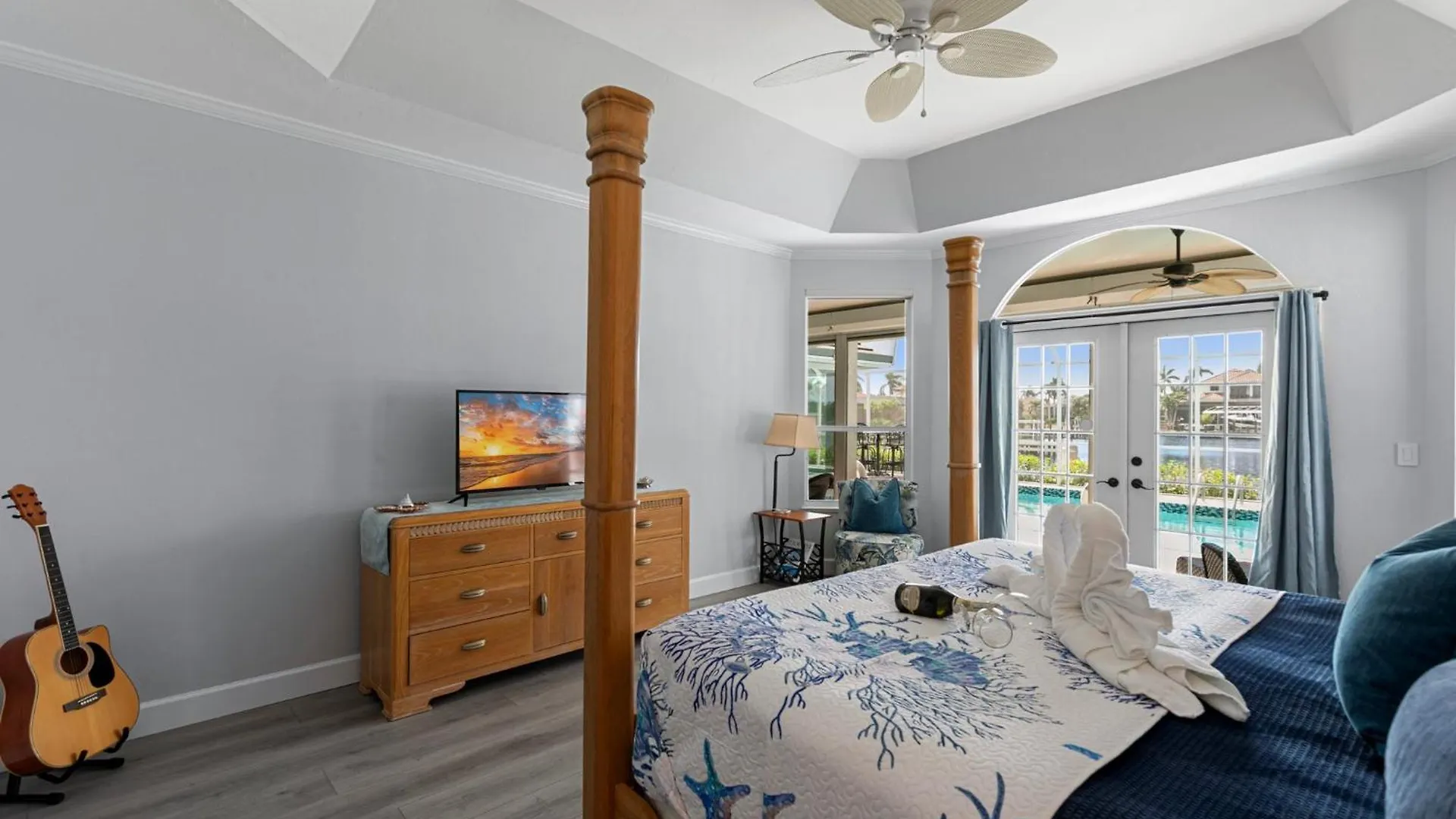 Holiday home New 2024 Renovation! Gorgeous Island Oasis With Sw Exposure On Marco Island