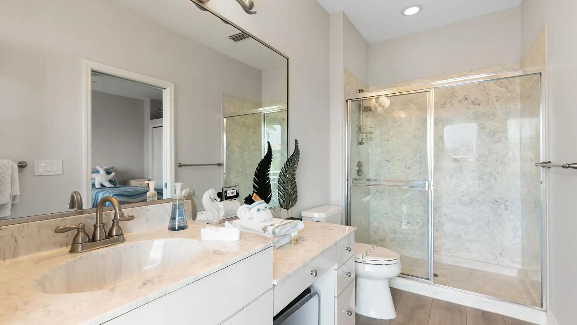 Holiday home New 2024 Renovation! Gorgeous Island Oasis With Sw Exposure On *