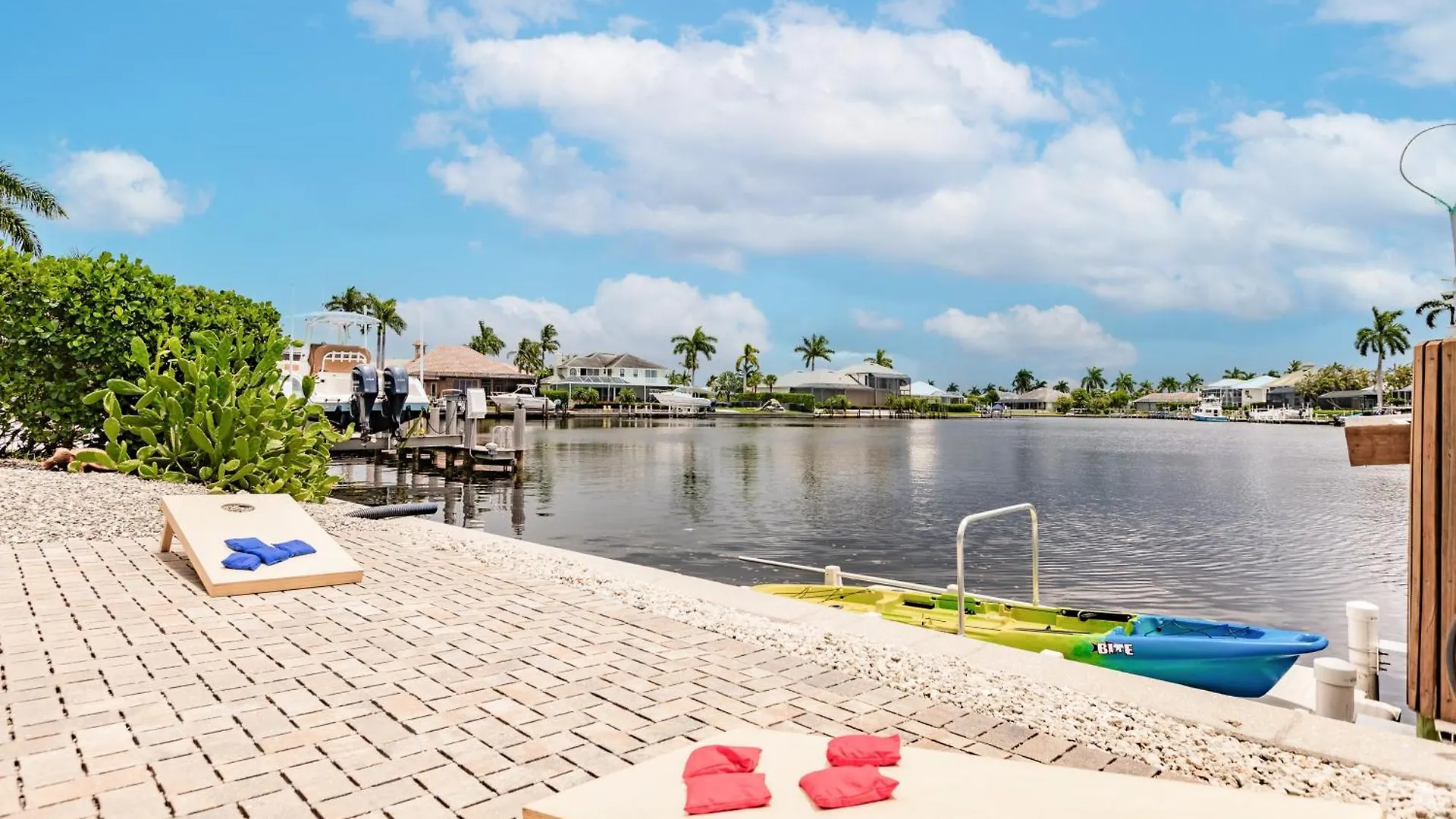 Casa Vista - Waterfront, Kayaks, Fishing, Bikes *