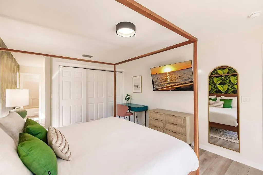 Casa Marco - Heated Pool, Game Room, Mini Golf Villa *