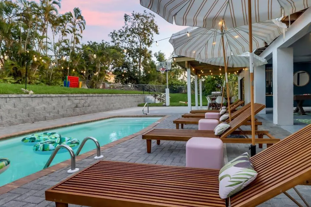 Casa Marco - Heated Pool, Game Room, Mini Golf *