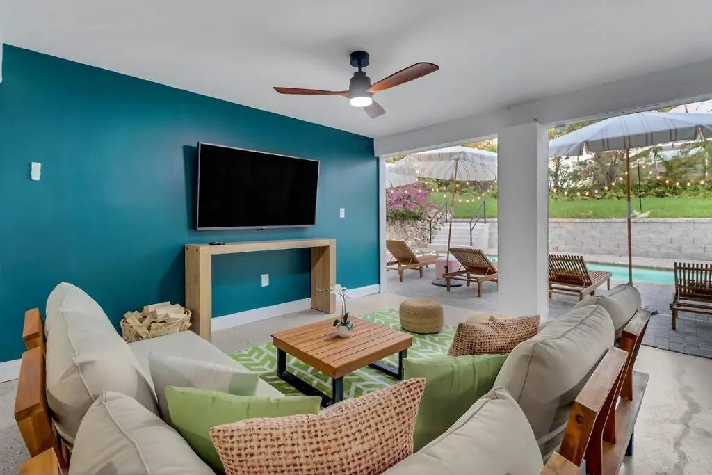 Casa Marco - Heated Pool, Game Room, Mini Golf Villa *
