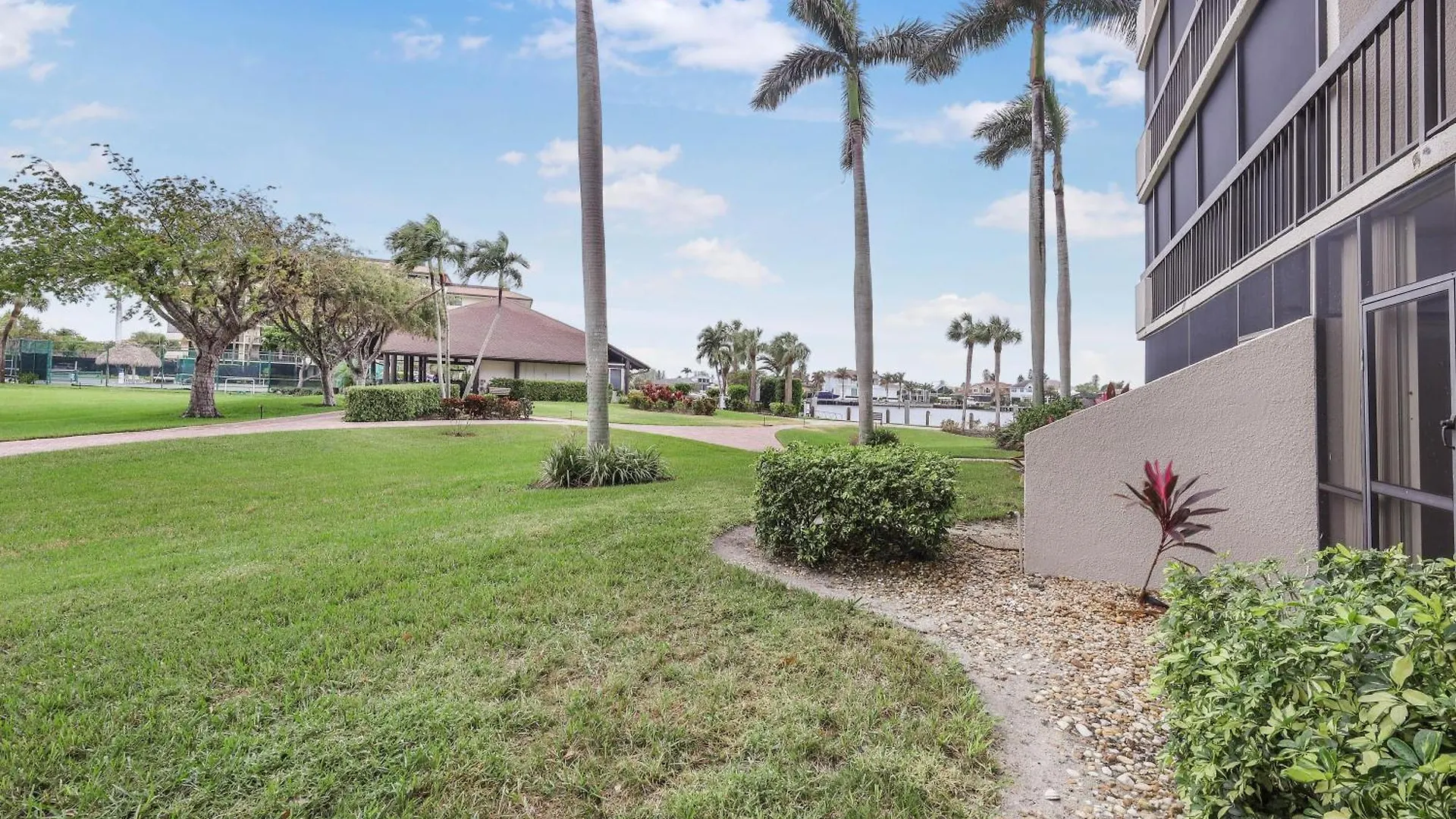 South Seas East C-103 Holiday home Marco Island