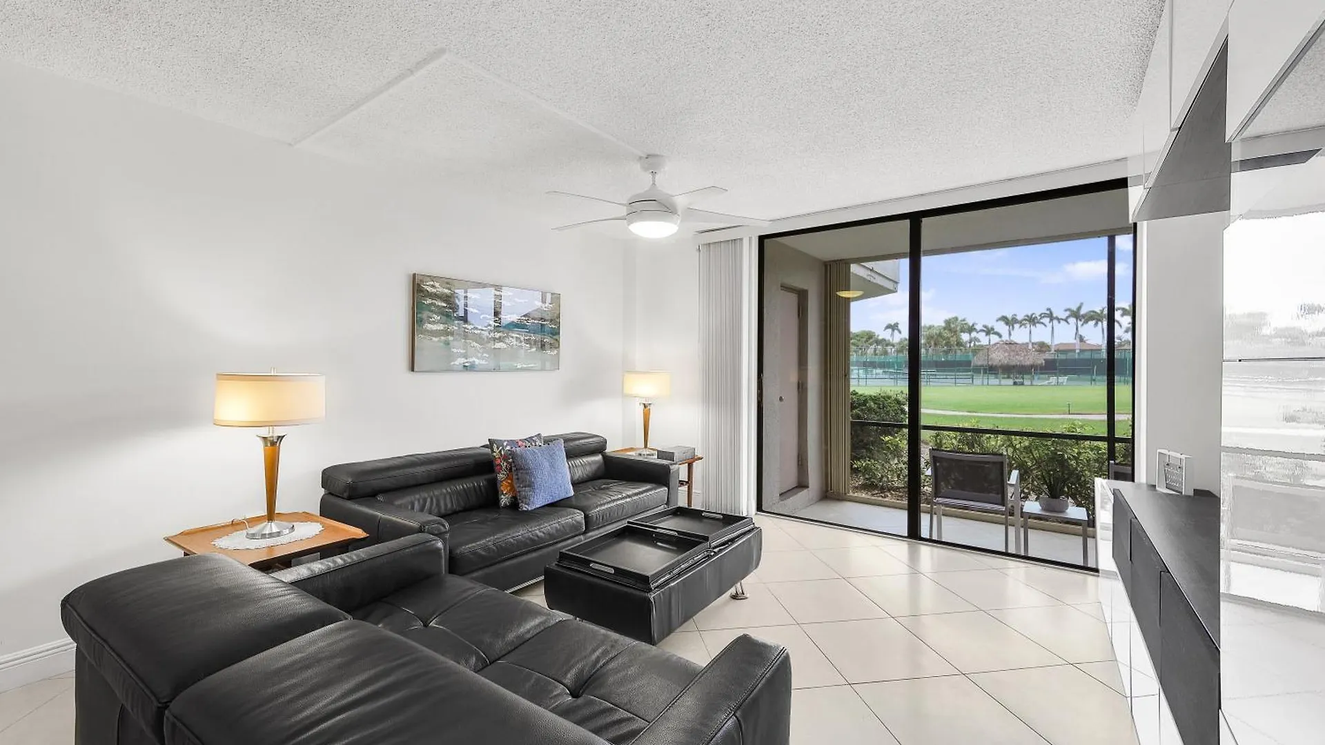 South Seas East C-103 Holiday home