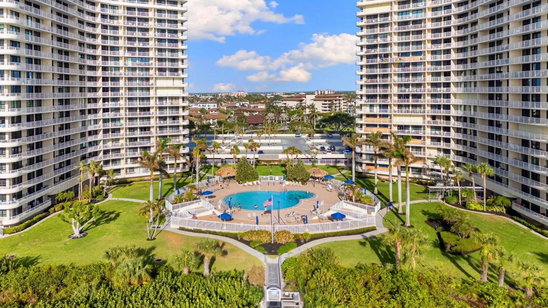 La Bella On Marco - 1812 South Seas Tower 3 *