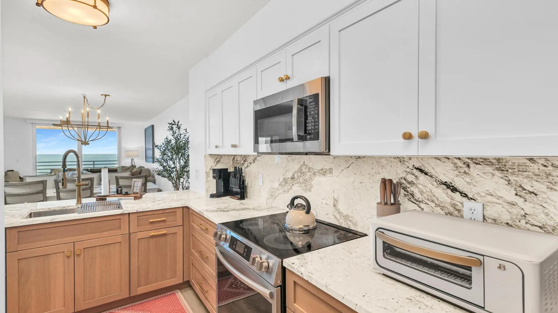 Charming 2 Bed South End Beachfront At Popular Somerset * Marco Island