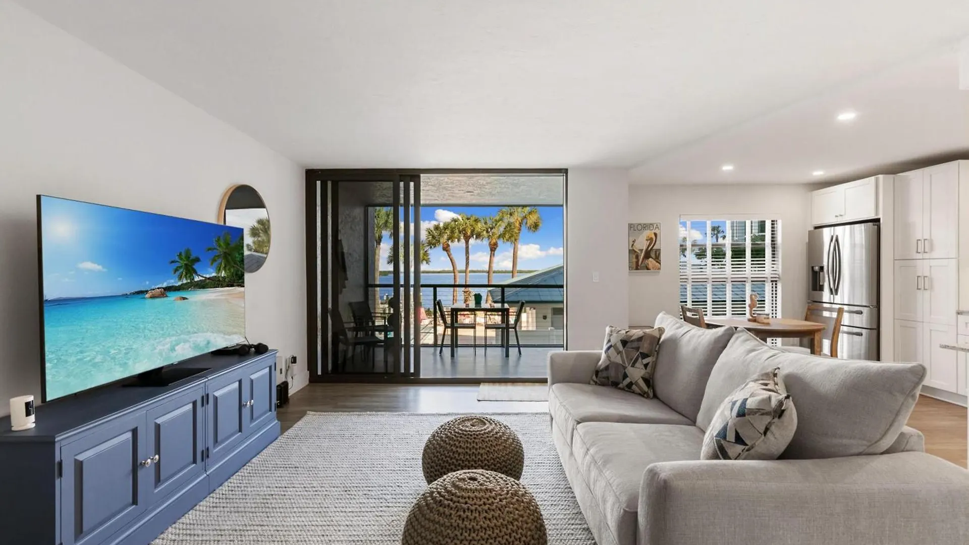 Riverside Retreat Apartment *