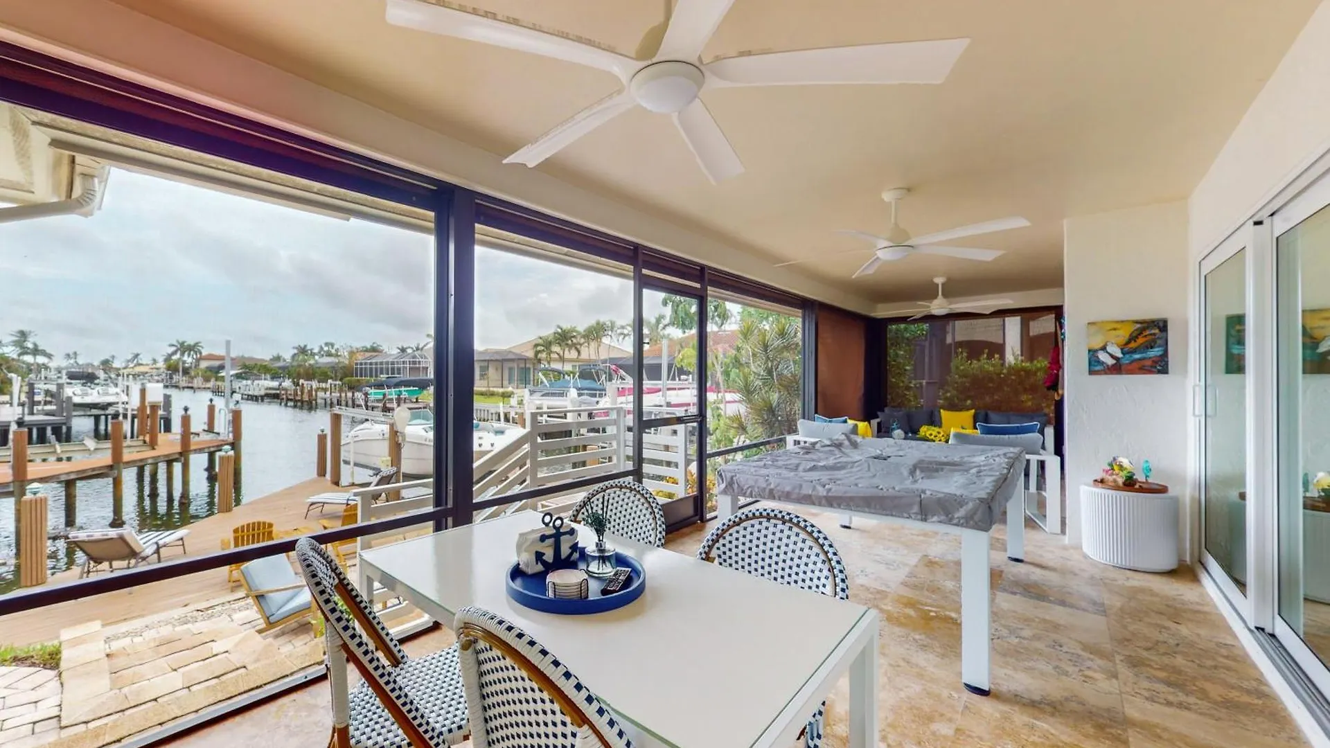 Lamplighter Cove Holiday home *